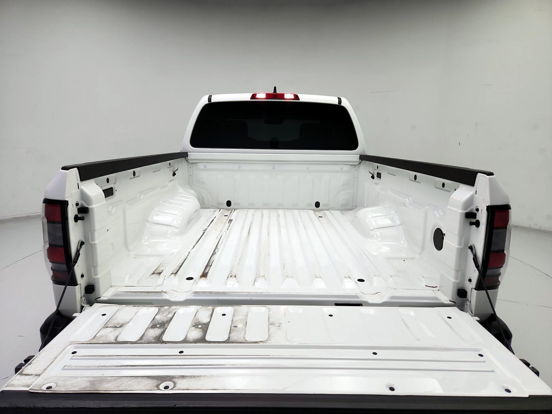 Thumbnail: 2024 Nissan Frontier - 20