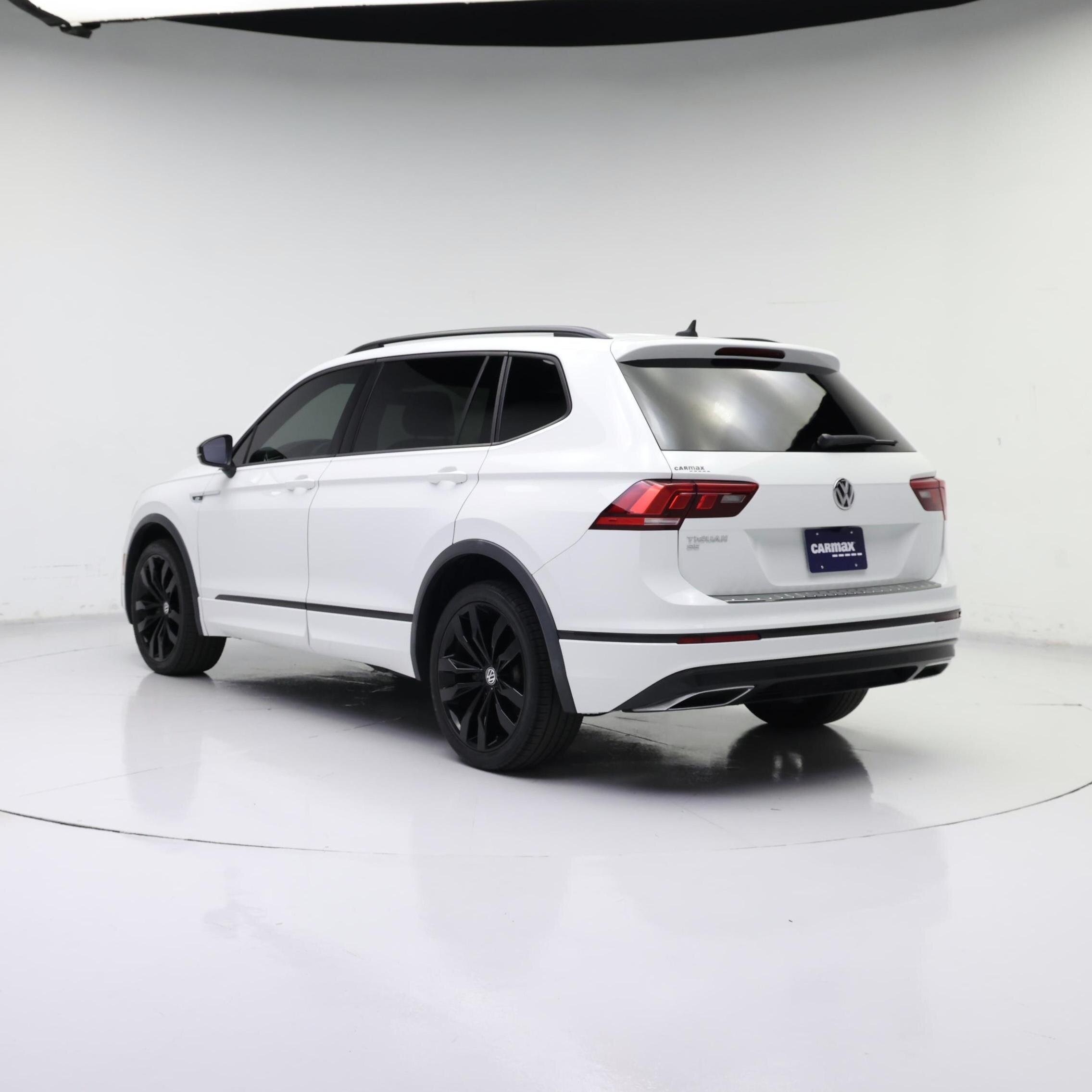 Thumbnail: 2021 Volkswagen Tiguan - 2