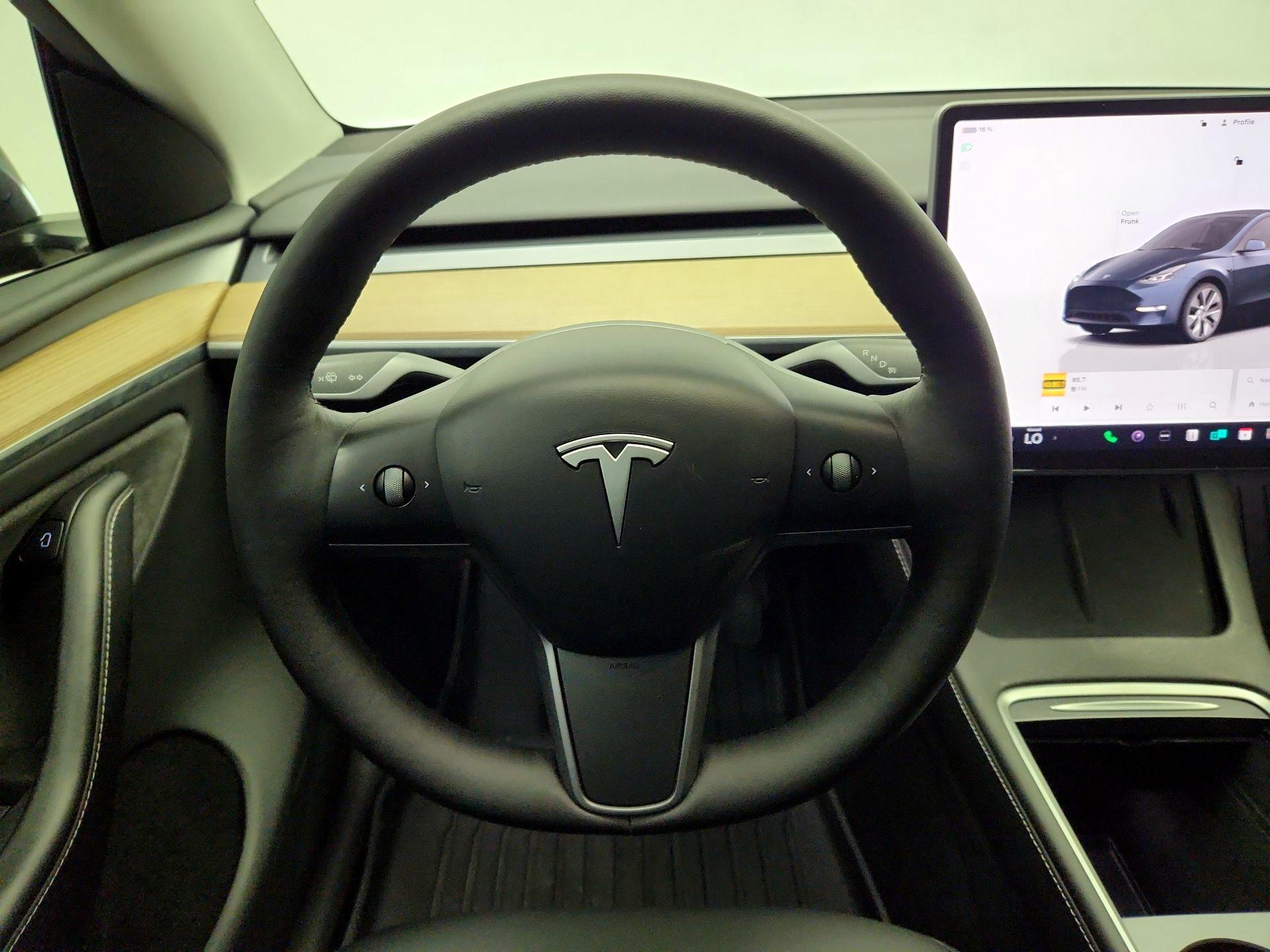 Thumbnail: 2024 Tesla Model Y - 10