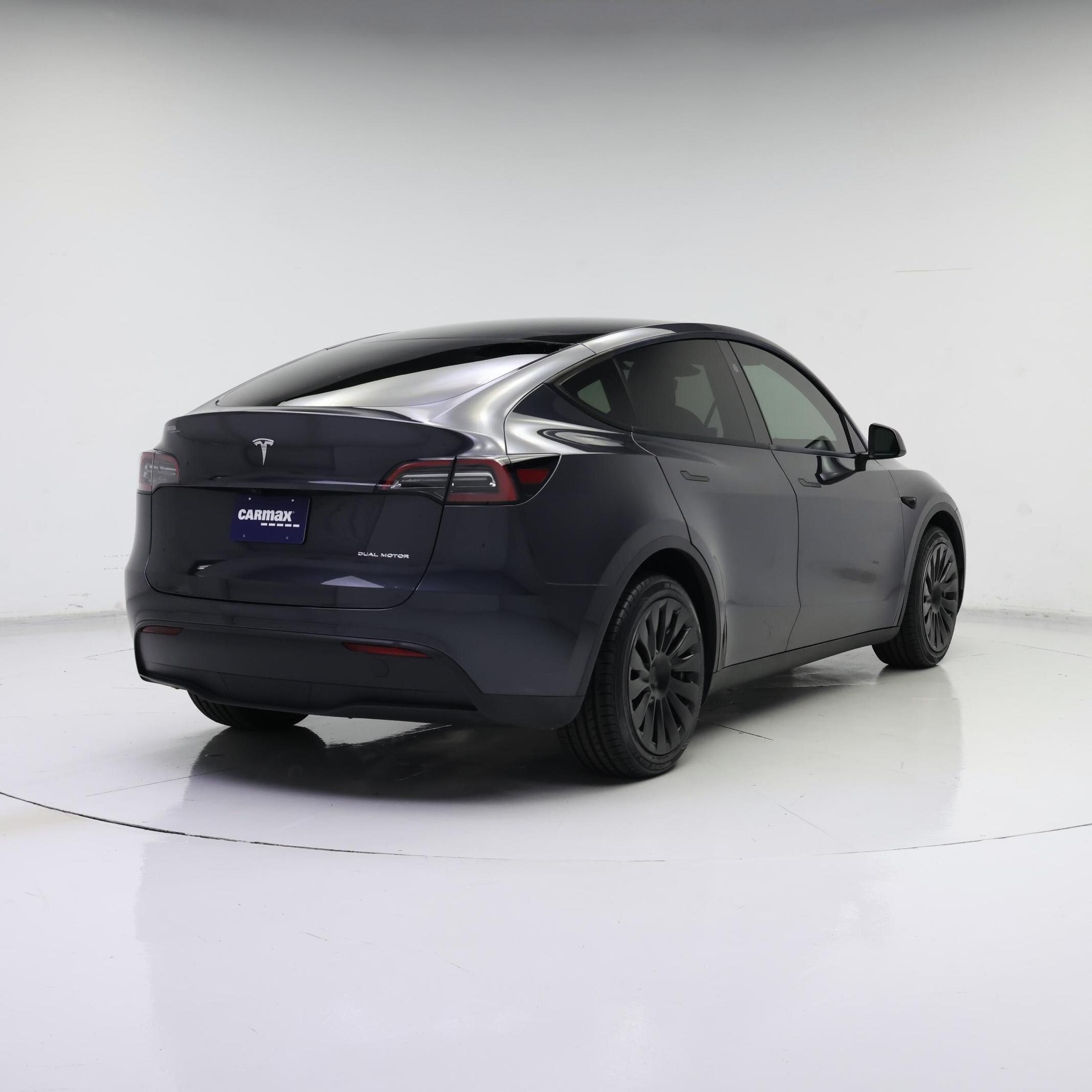 Thumbnail: 2024 Tesla Model Y - 8