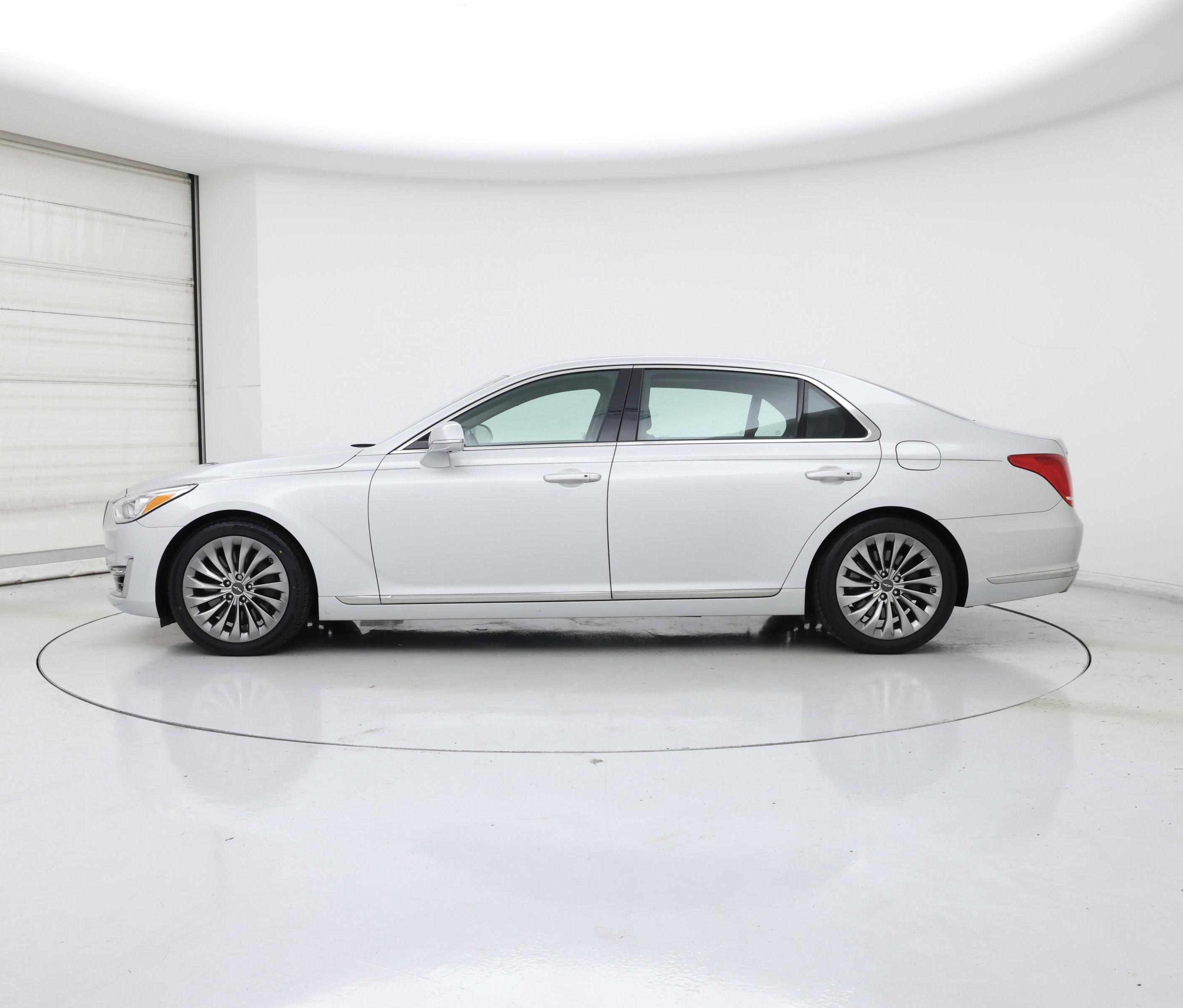 Thumbnail: 2019 Genesis G90 - 3