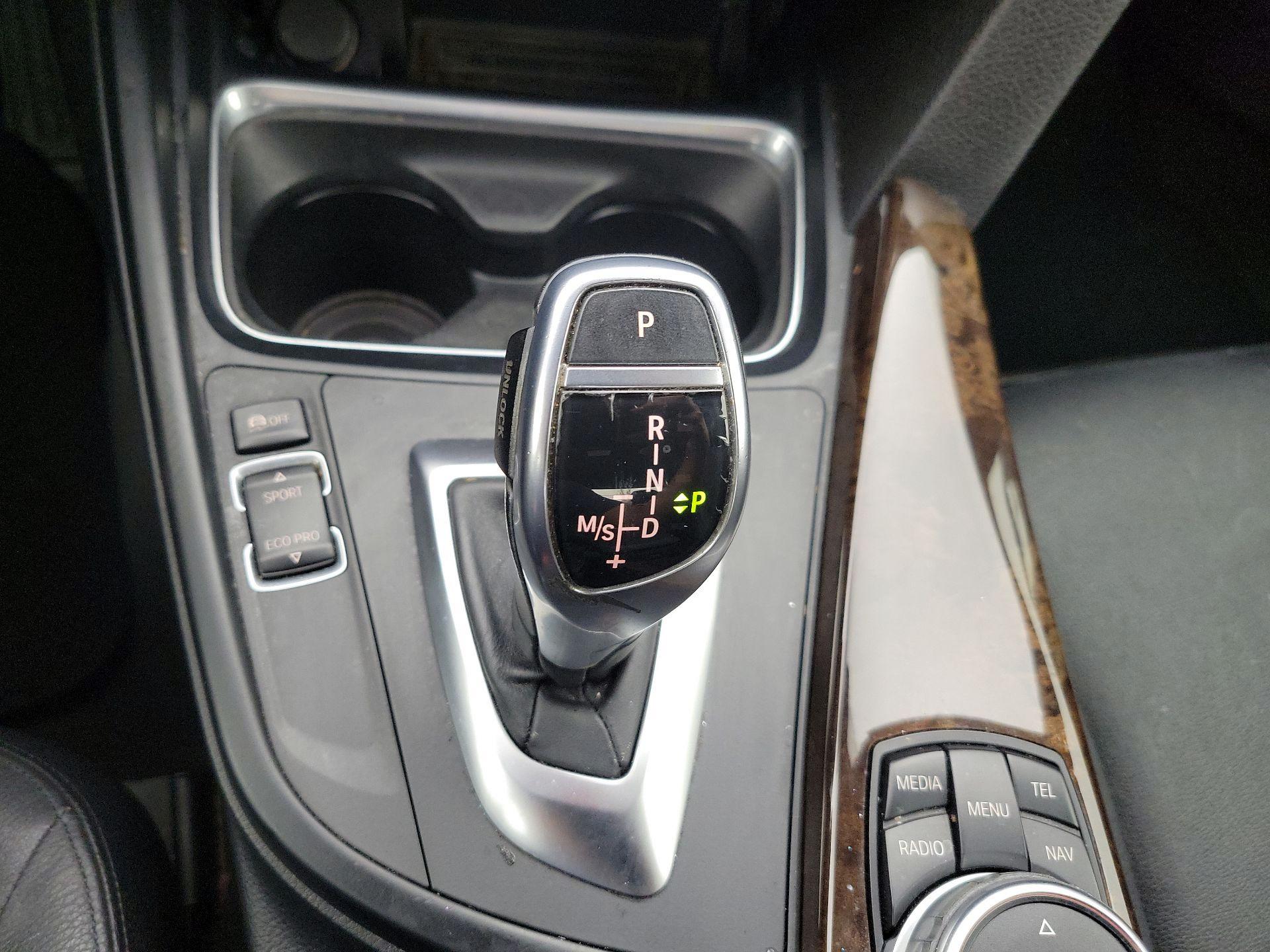 Thumbnail: 2015 BMW 4 Series - 17
