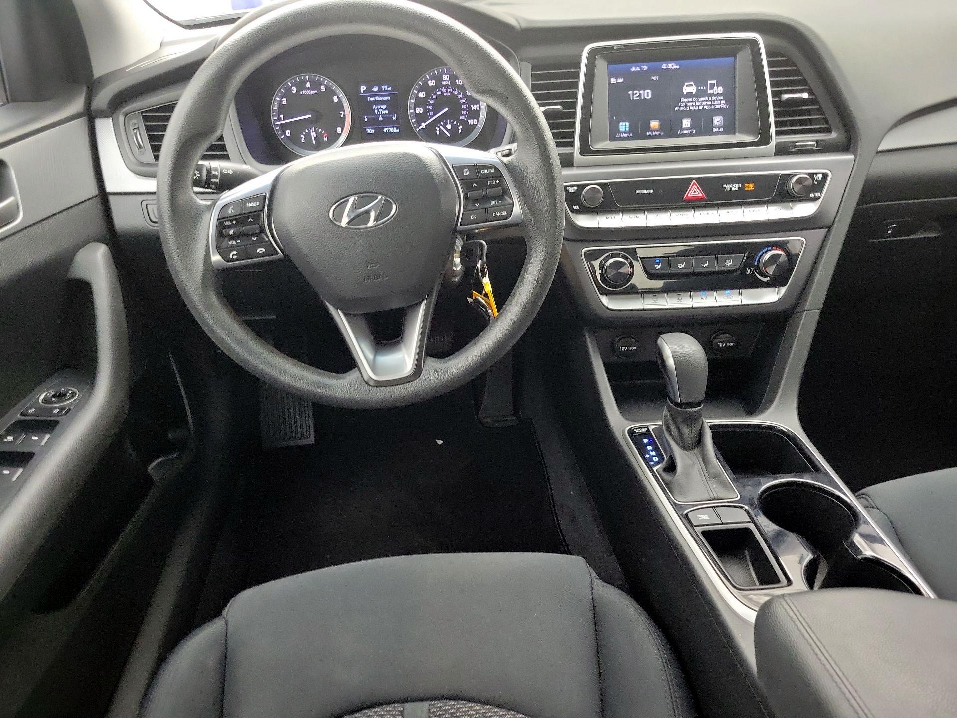 Thumbnail: 2018 Hyundai Sonata - 10
