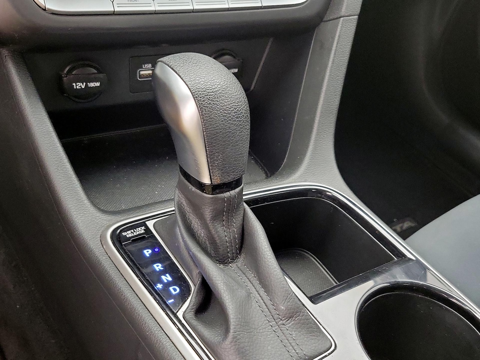 2018 Hyundai Sonata SE - Photo 18