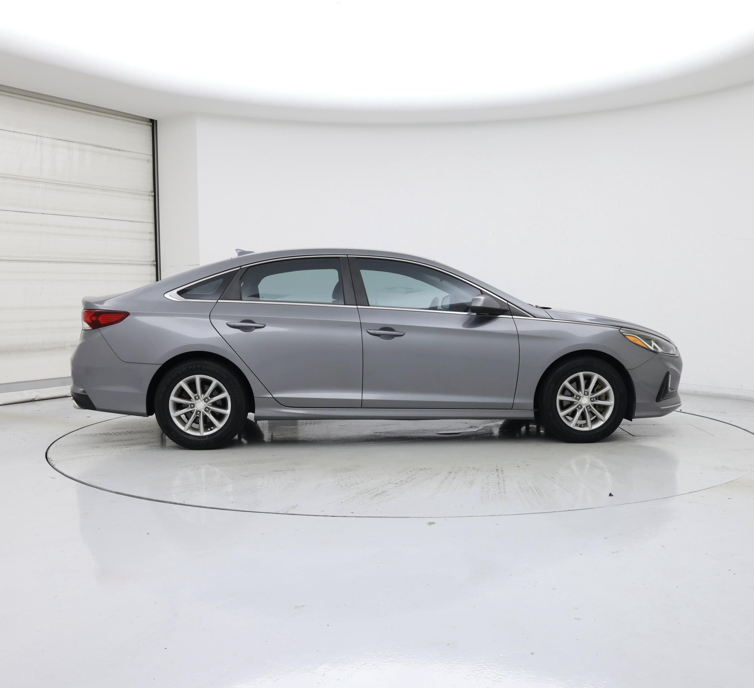 Thumbnail: 2018 Hyundai Sonata - 7
