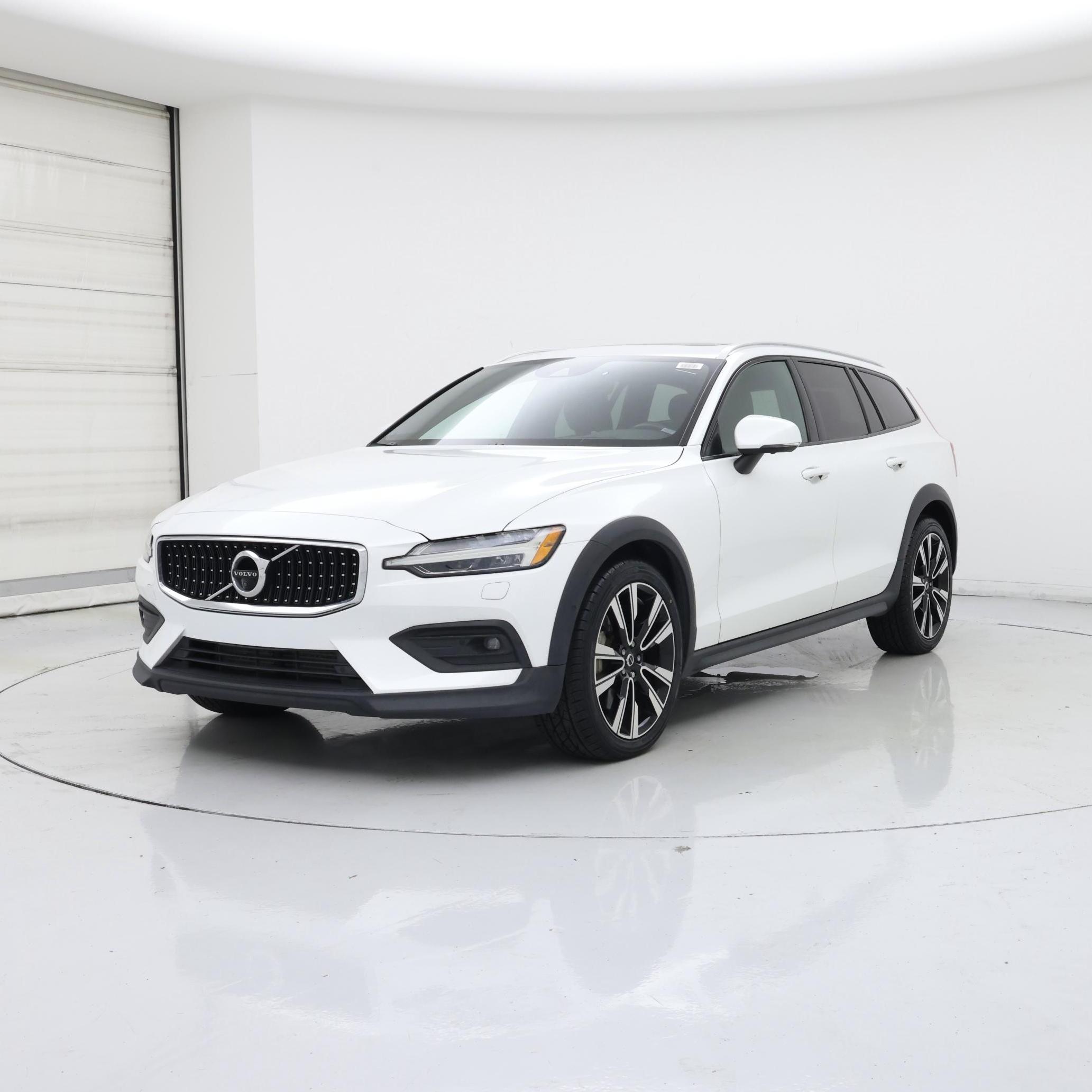 Thumbnail: 2022 Volvo S60 - 4