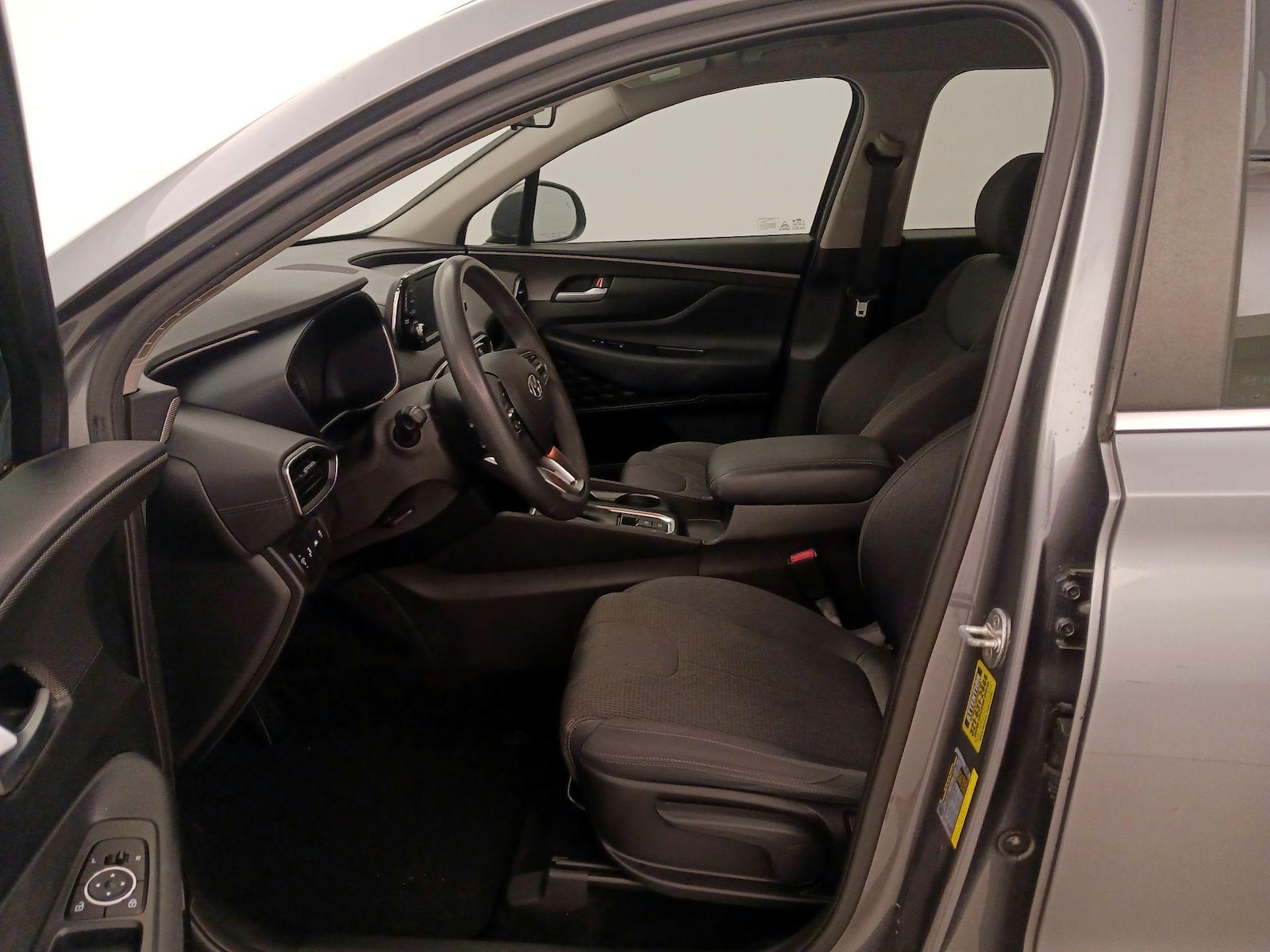 2019 Hyundai Santa Fe SE - Photo 12
