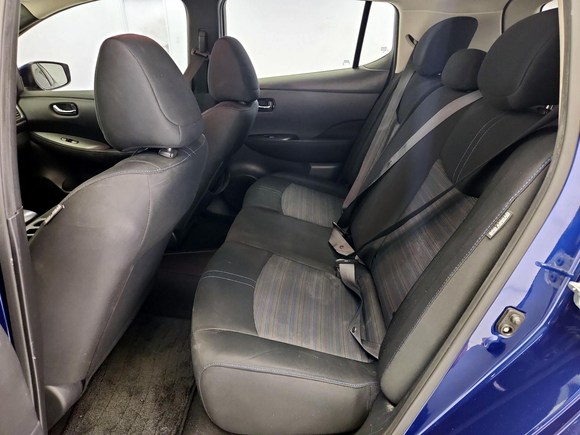 Thumbnail: 2021 Nissan Leaf - 19