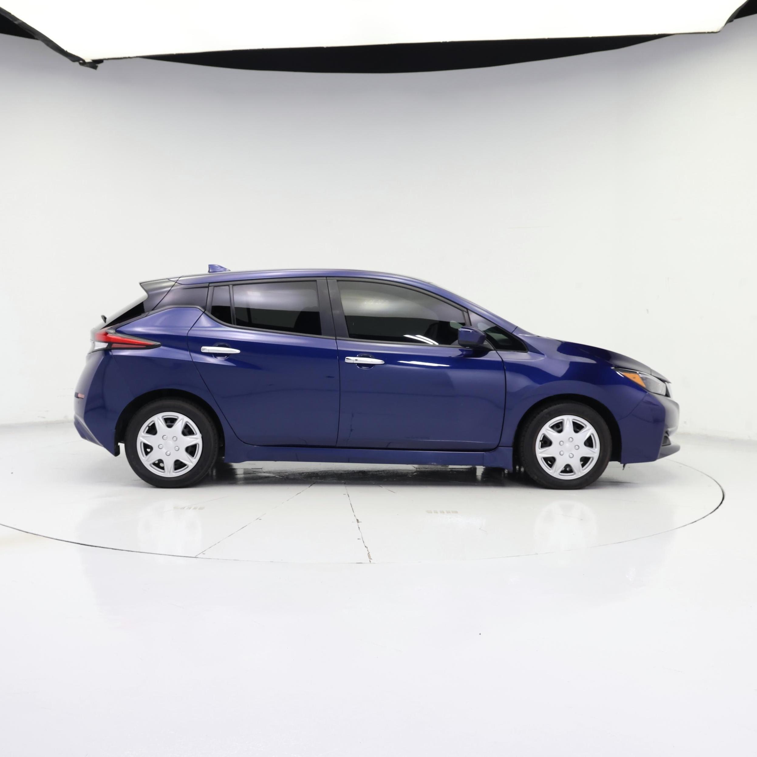 Thumbnail: 2021 Nissan Leaf - 7