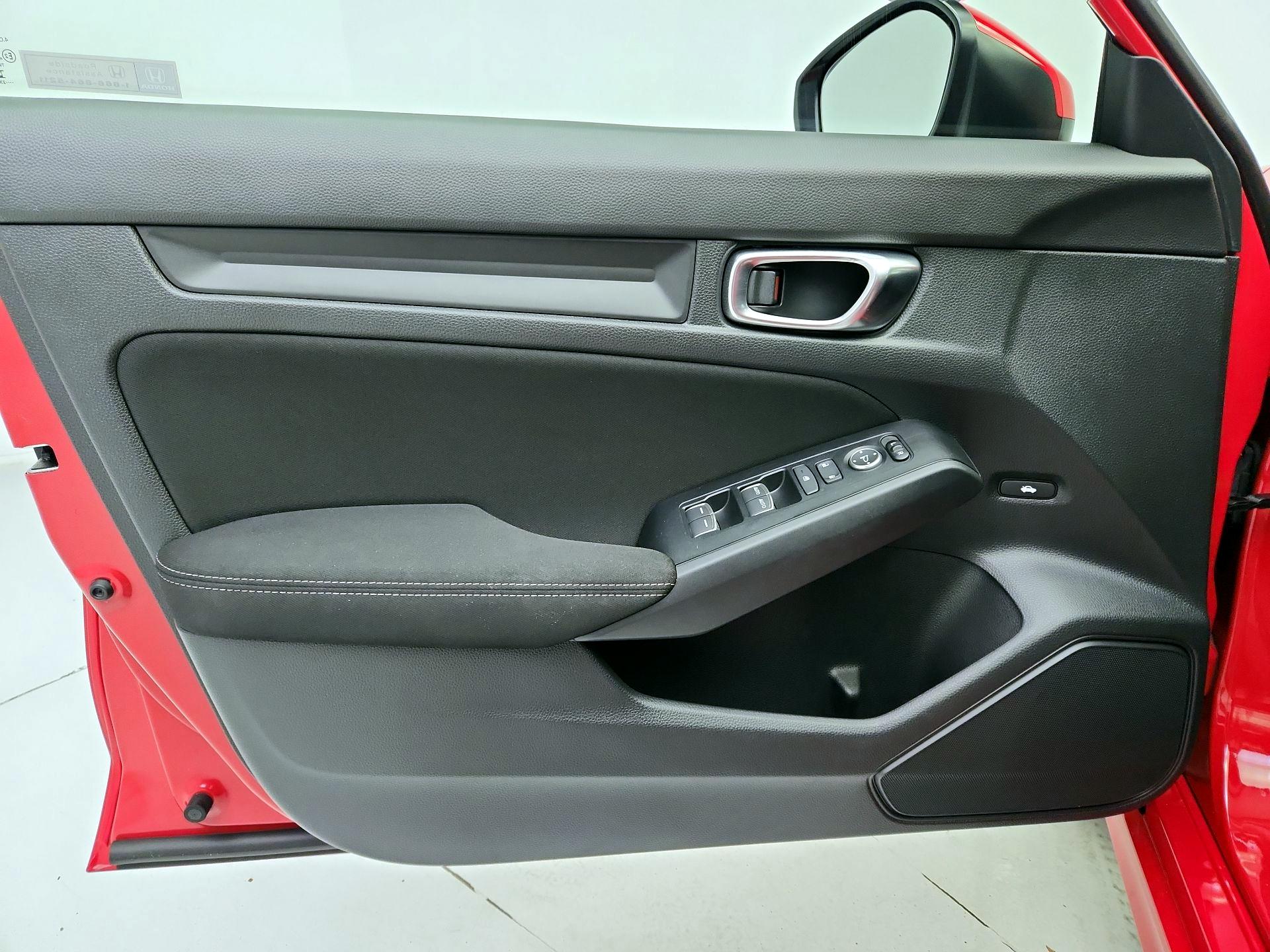 Thumbnail: 2023 Honda Civic - 12
