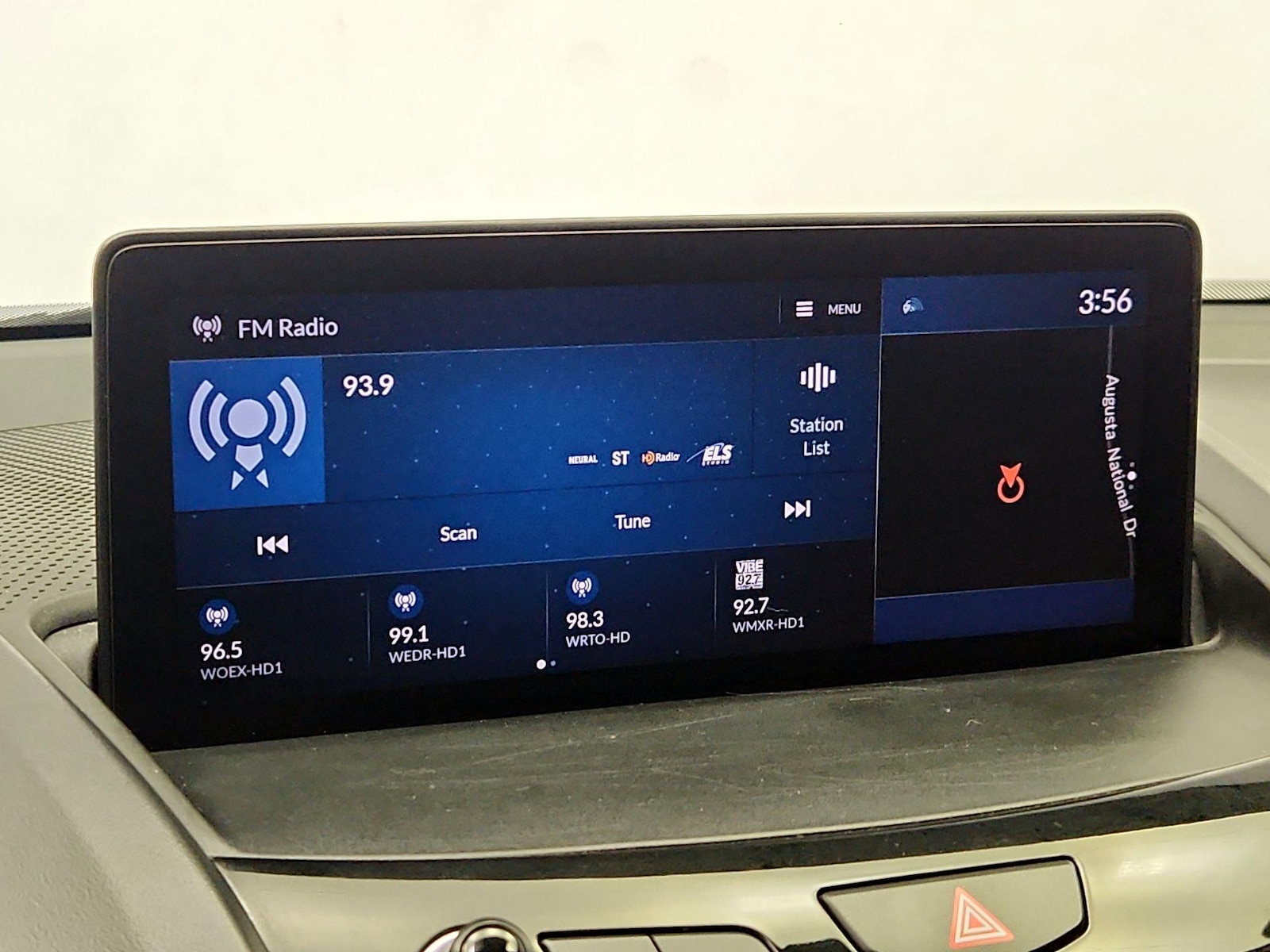 2021 Acura RDX Technology Package - Photo 17