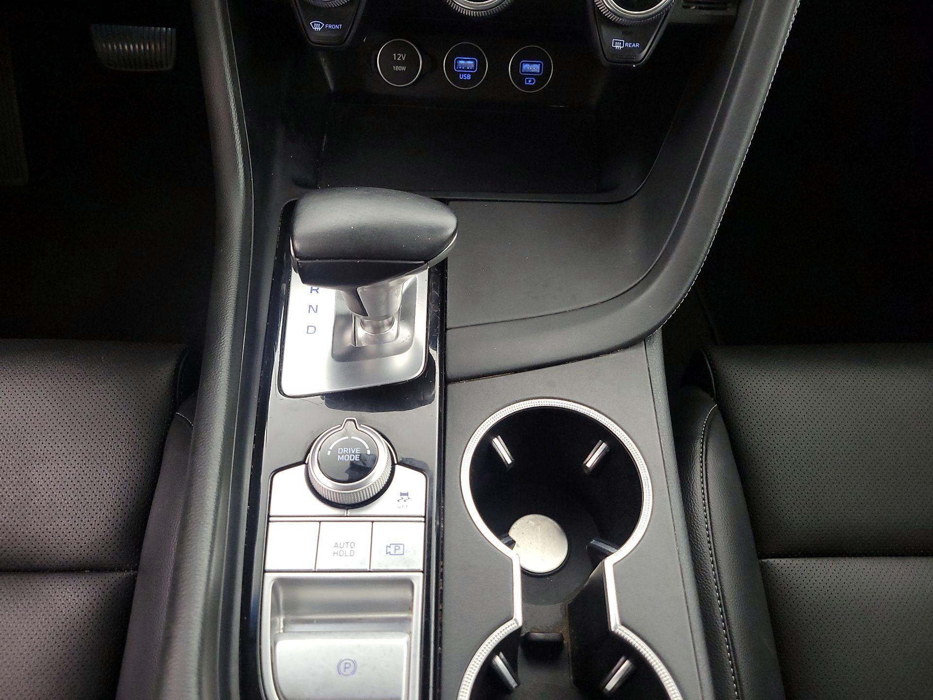Thumbnail: 2022 Genesis G70 - 18