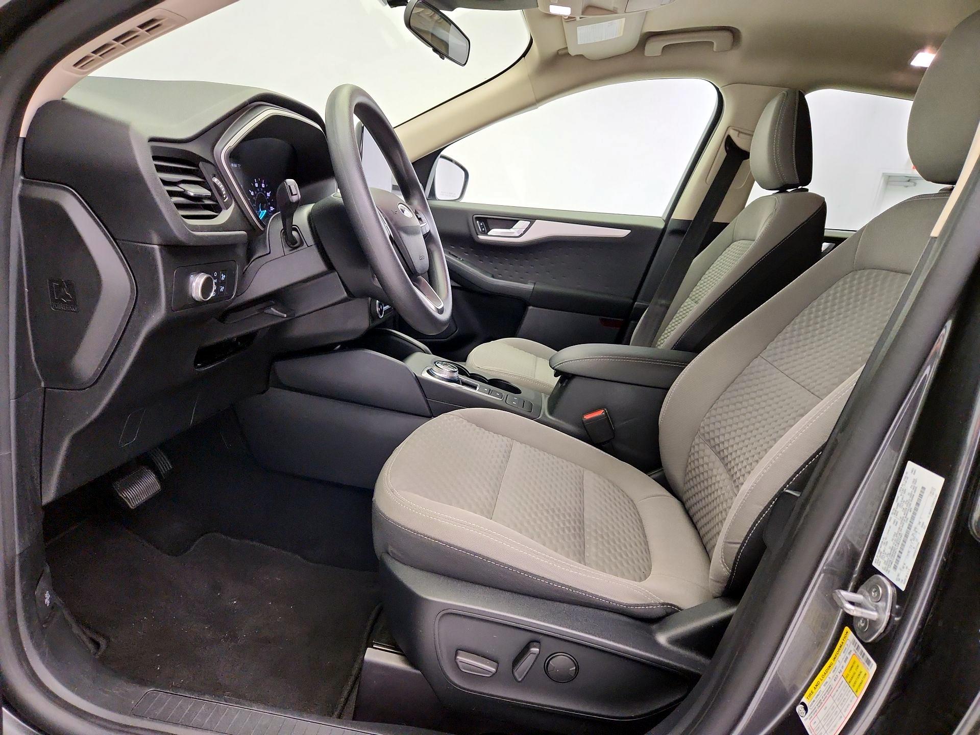 Thumbnail: 2020 Ford Escape - 11