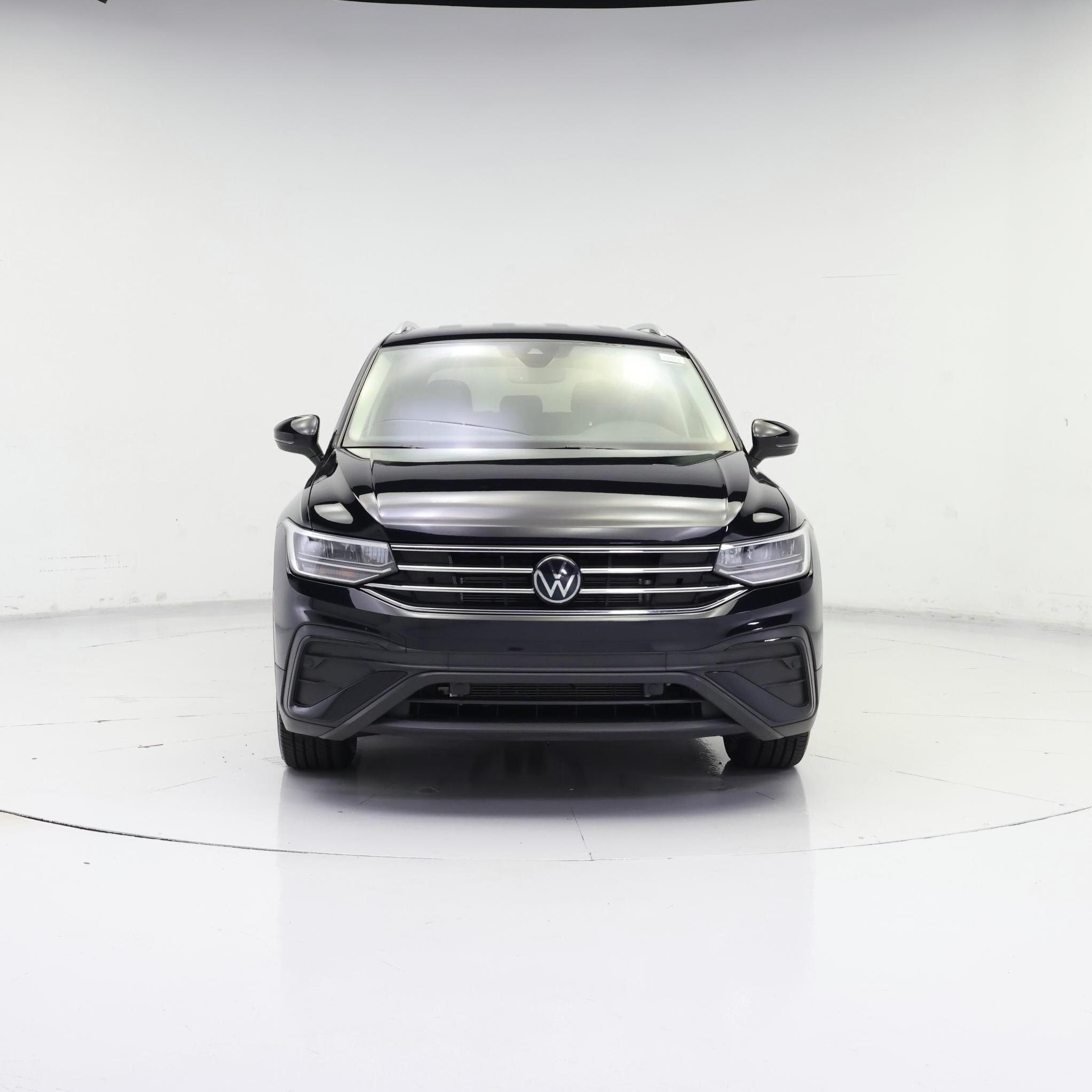 Thumbnail: 2022 Volkswagen Tiguan - 5