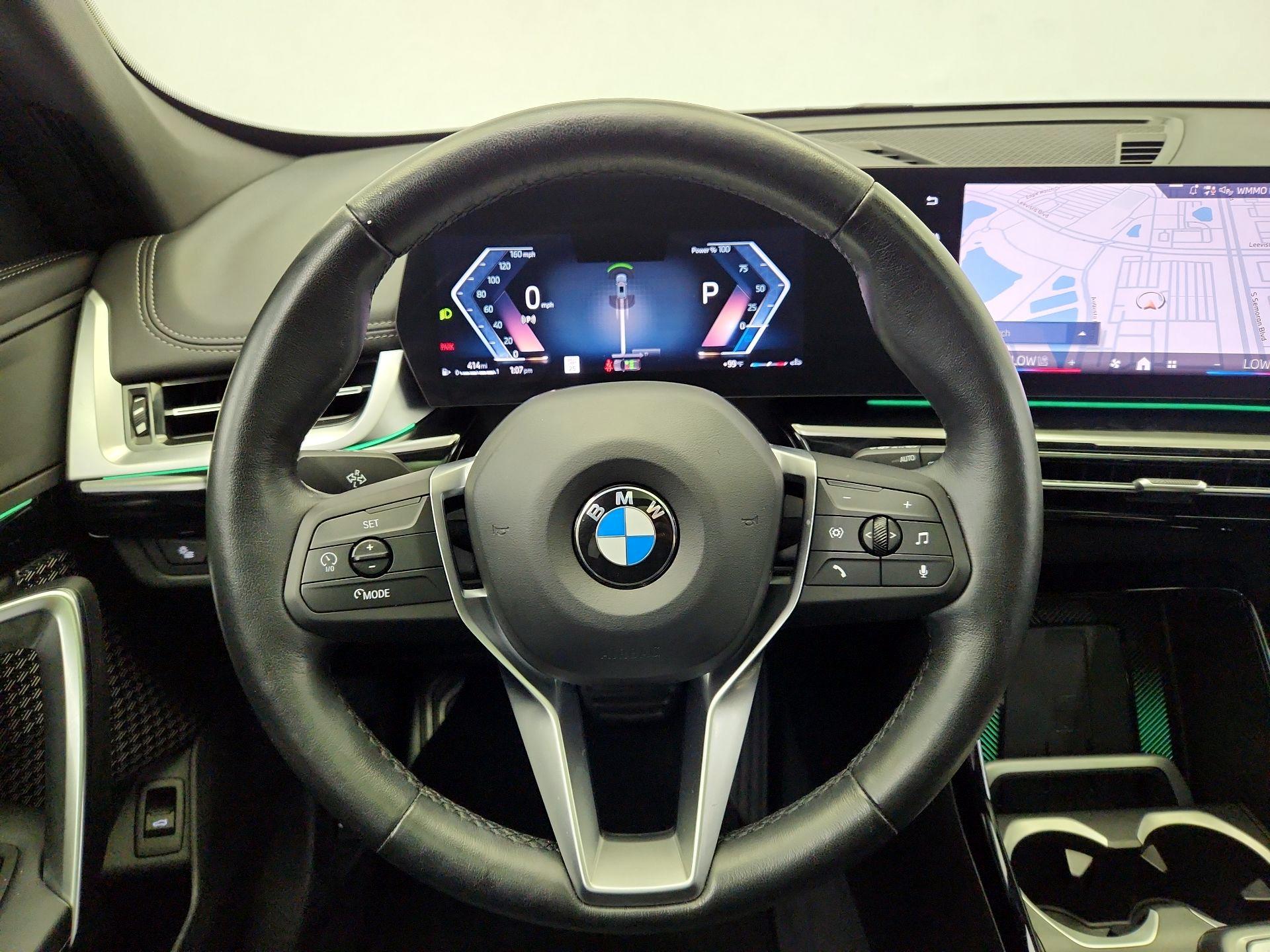 Thumbnail: 2025 BMW X1 - 10