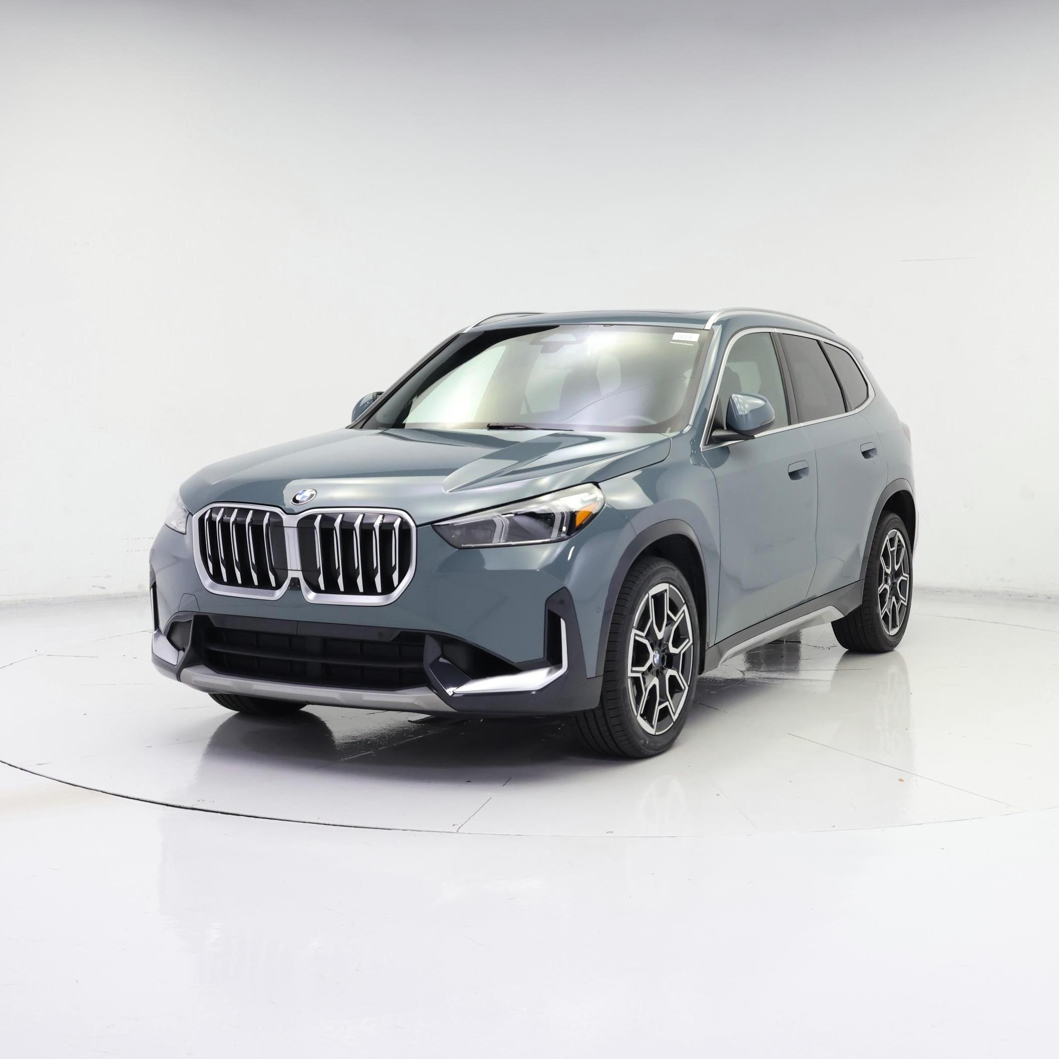 Thumbnail: 2025 BMW X1 - 4
