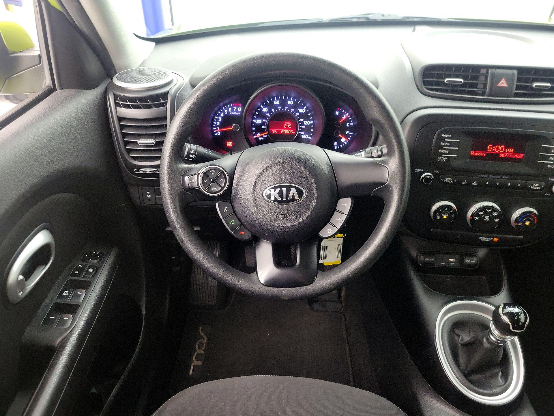 Thumbnail: 2015 Kia Soul - 10