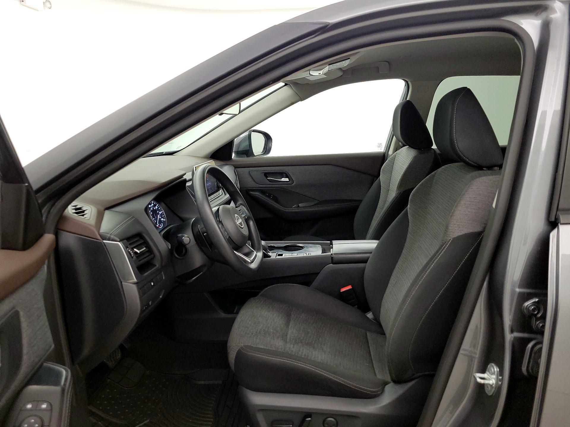 Thumbnail: 2023 Nissan Rogue - 11