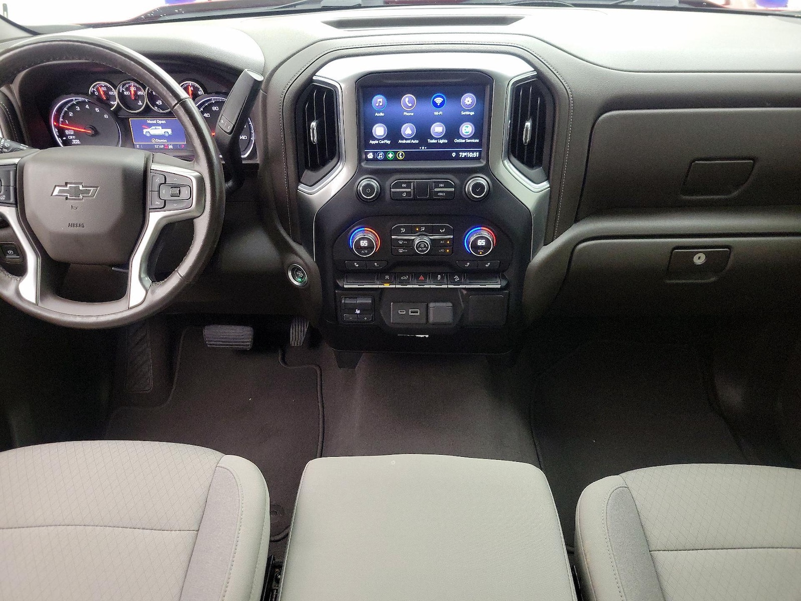 2019 Chevrolet Silverado 1500 RST - Photo 10