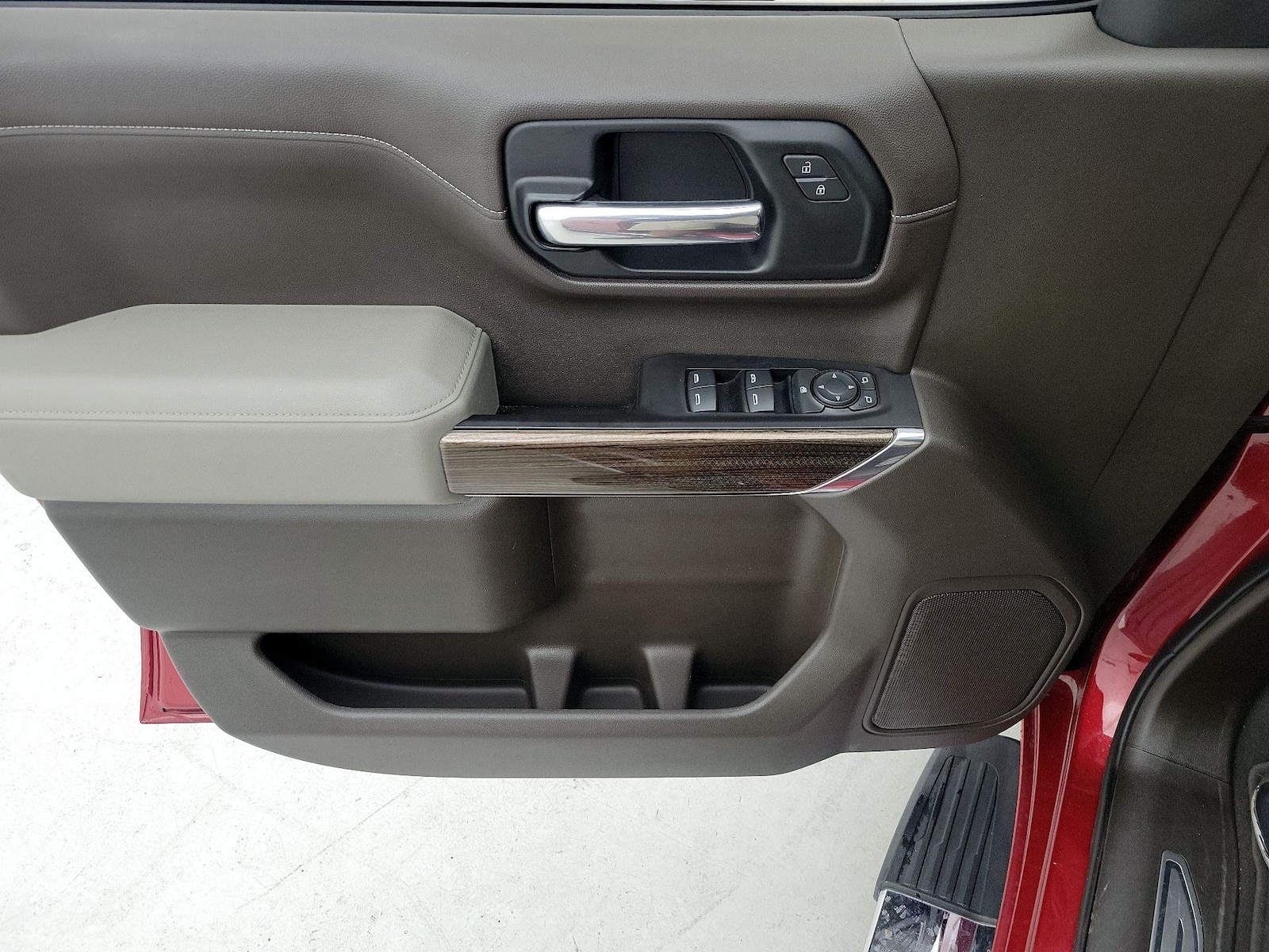 2019 Chevrolet Silverado 1500 RST - Photo 13