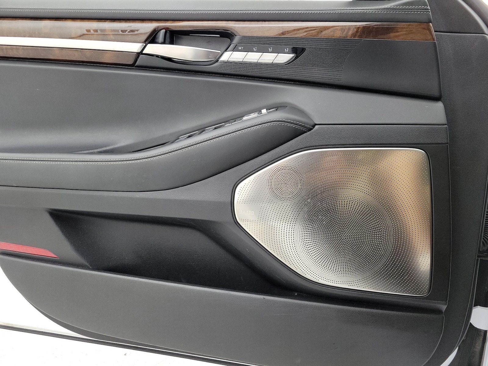 2019 GENESIS G90 Ultimate - Photo 13