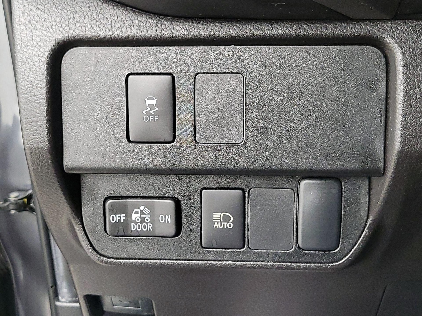 2023 Toyota Tacoma SR5 - Photo 14