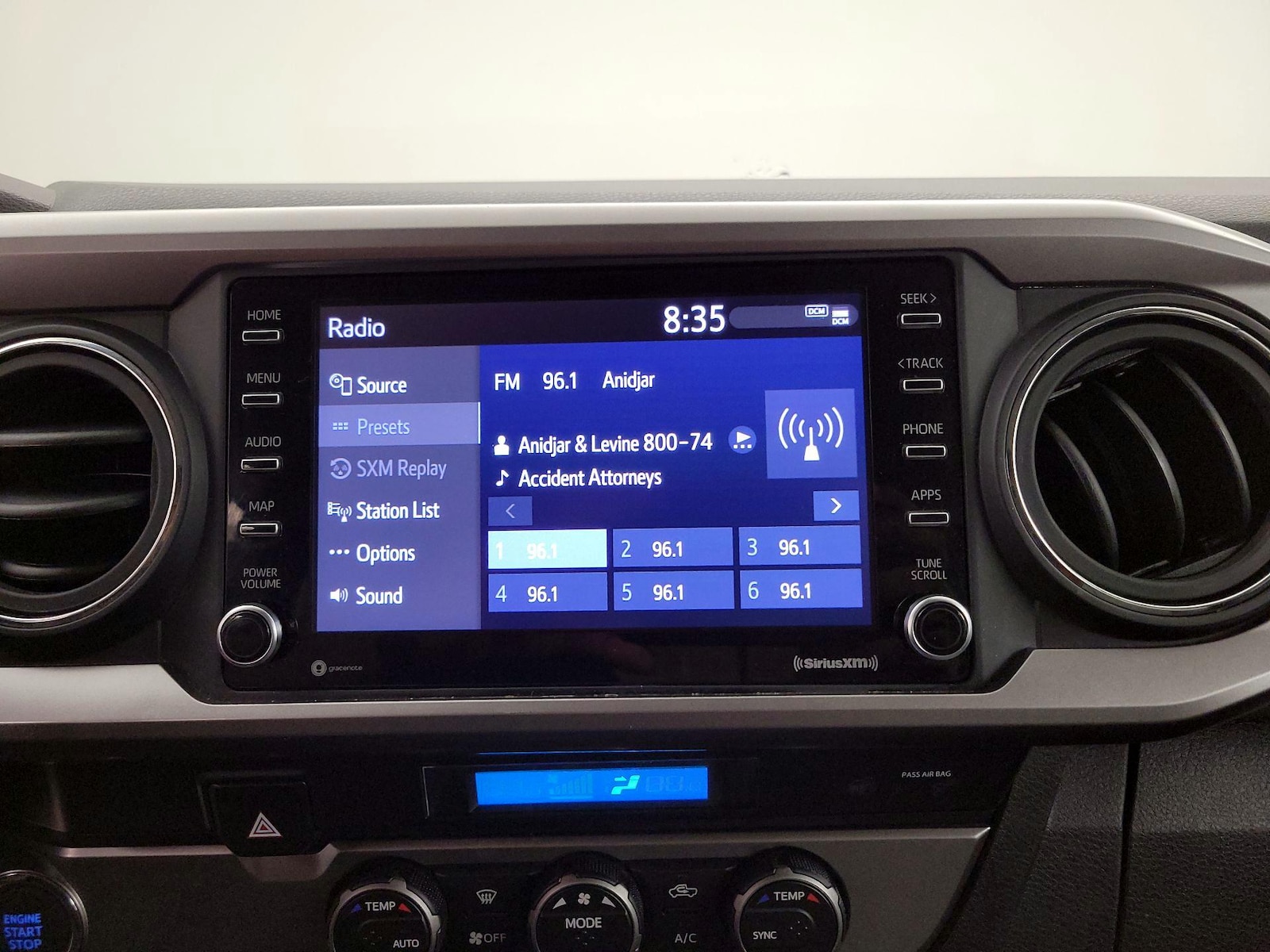 2023 Toyota Tacoma SR5 - Photo 16