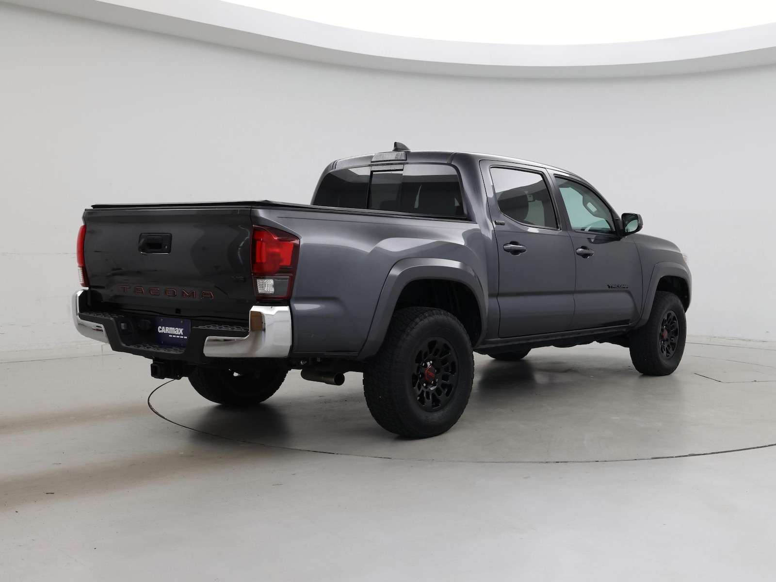 2023 Toyota Tacoma SR5 - Photo 9