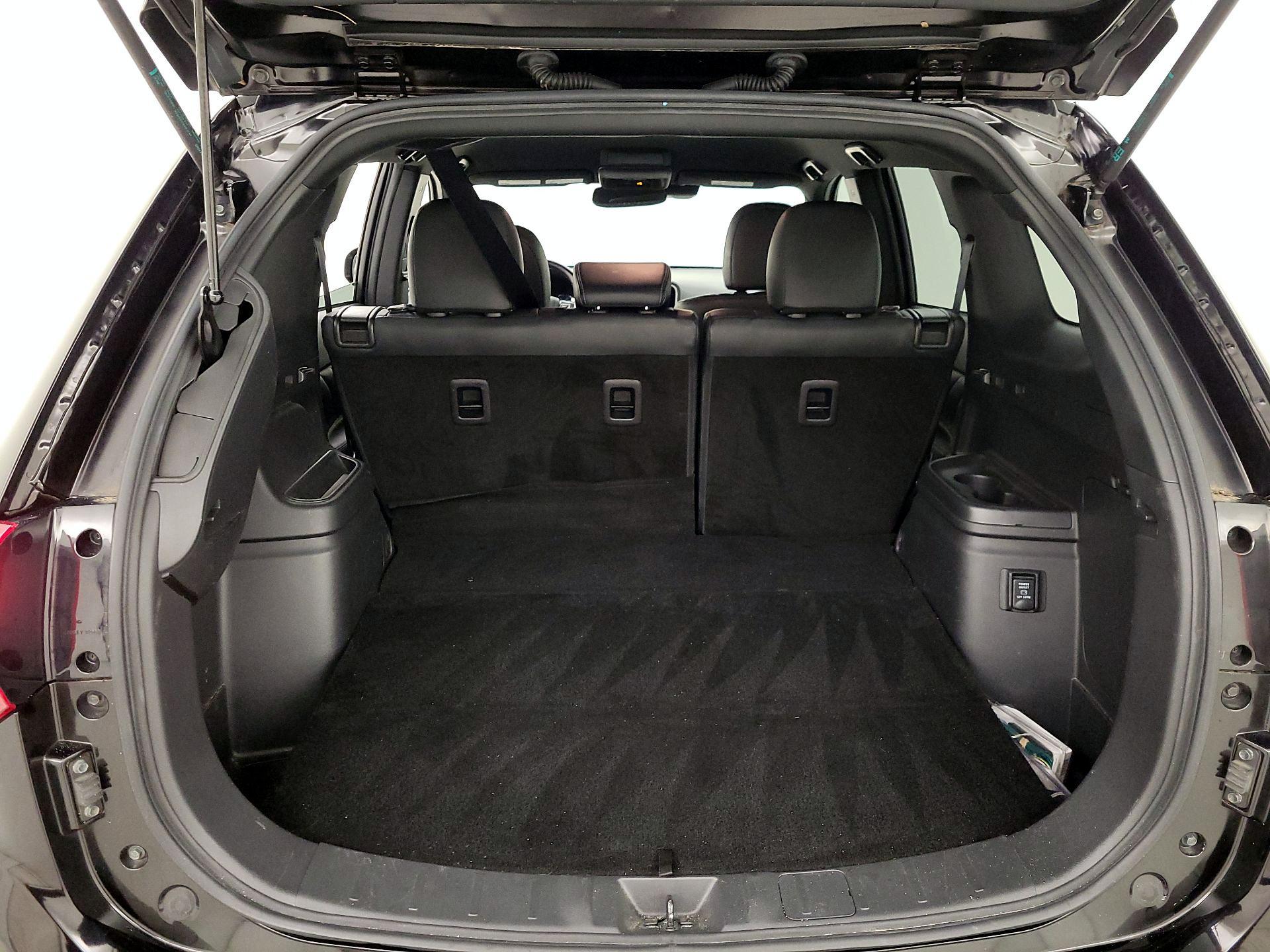 Thumbnail: 2020 Mitsubishi Outlander - 20