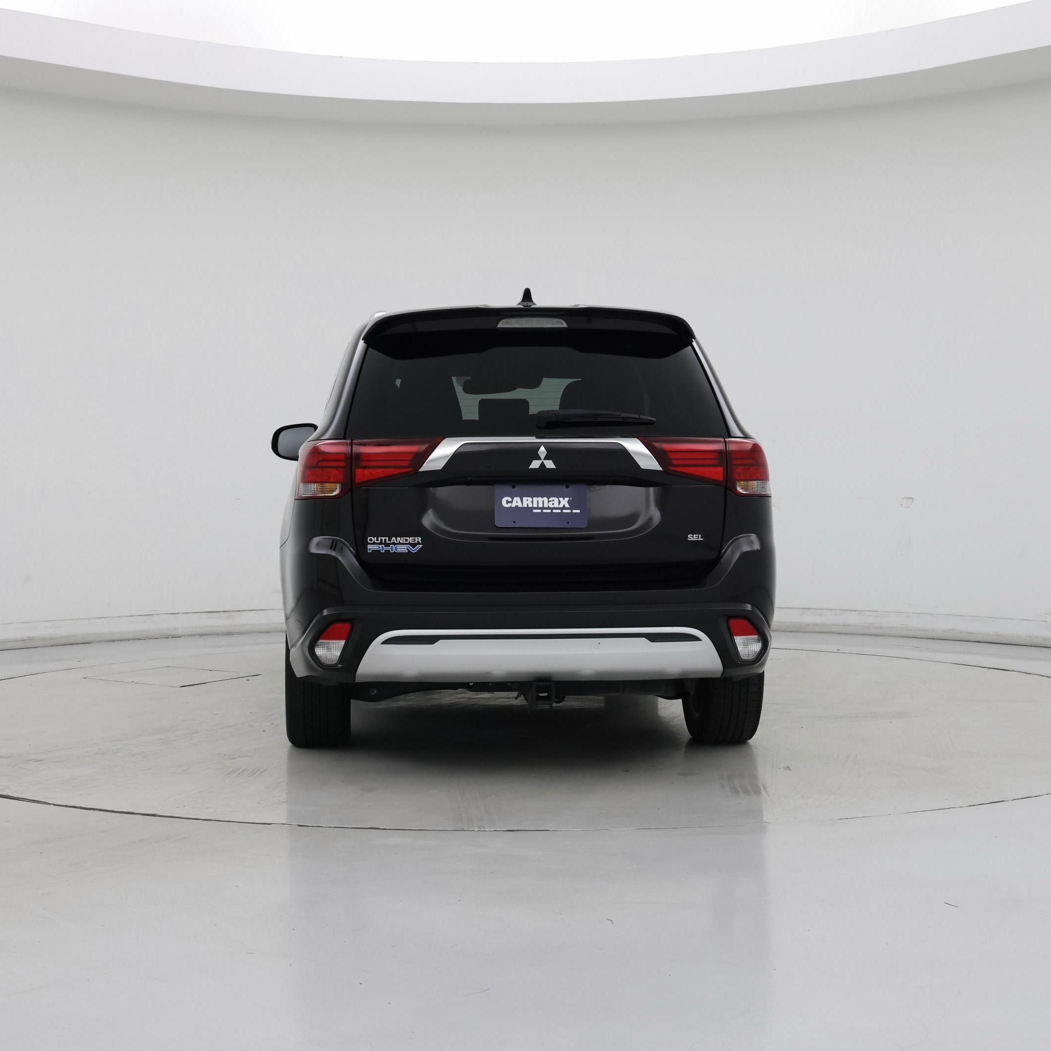 Thumbnail: 2020 Mitsubishi Outlander - 6