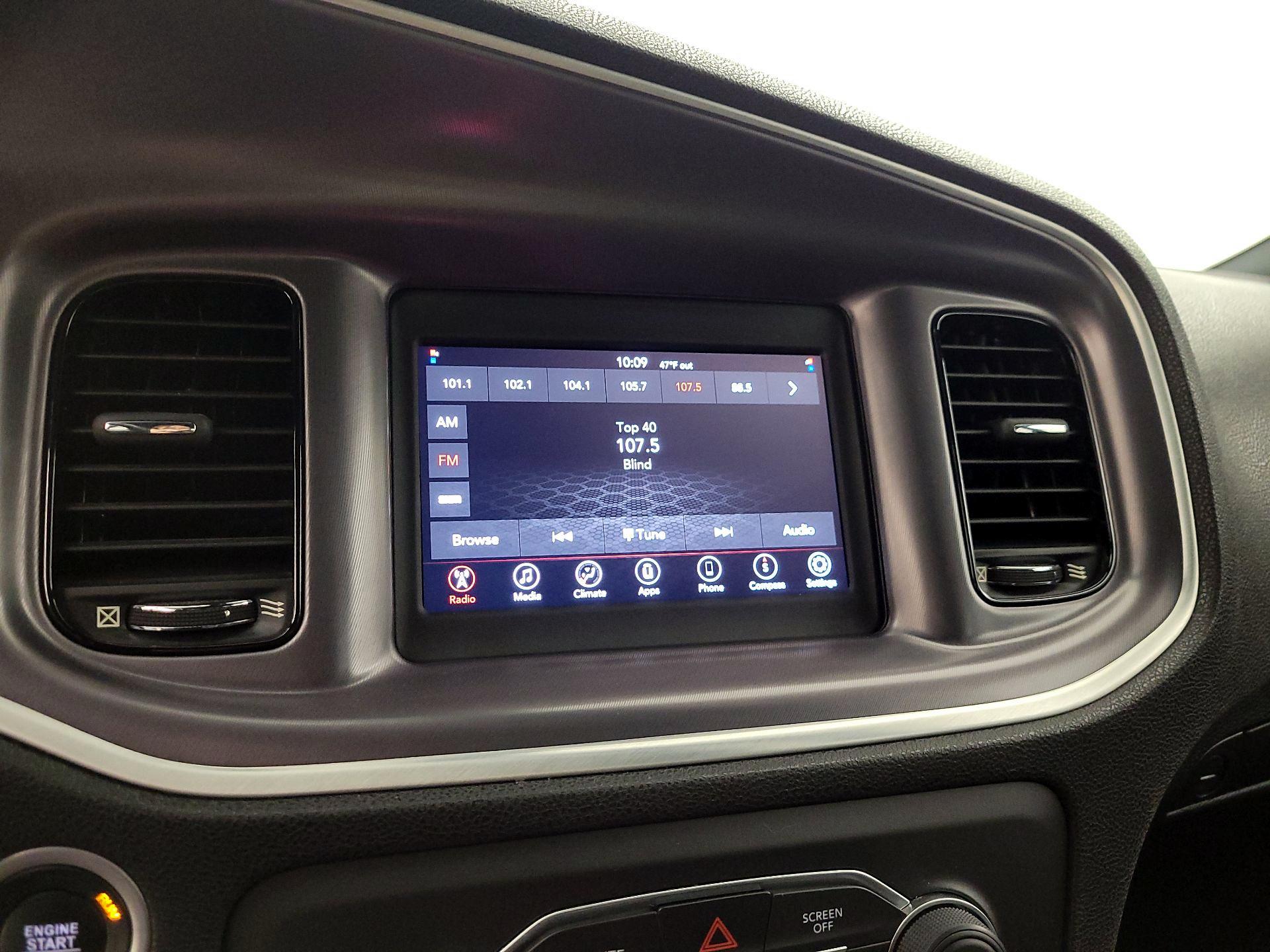 Thumbnail: 2020 Dodge Charger - 15