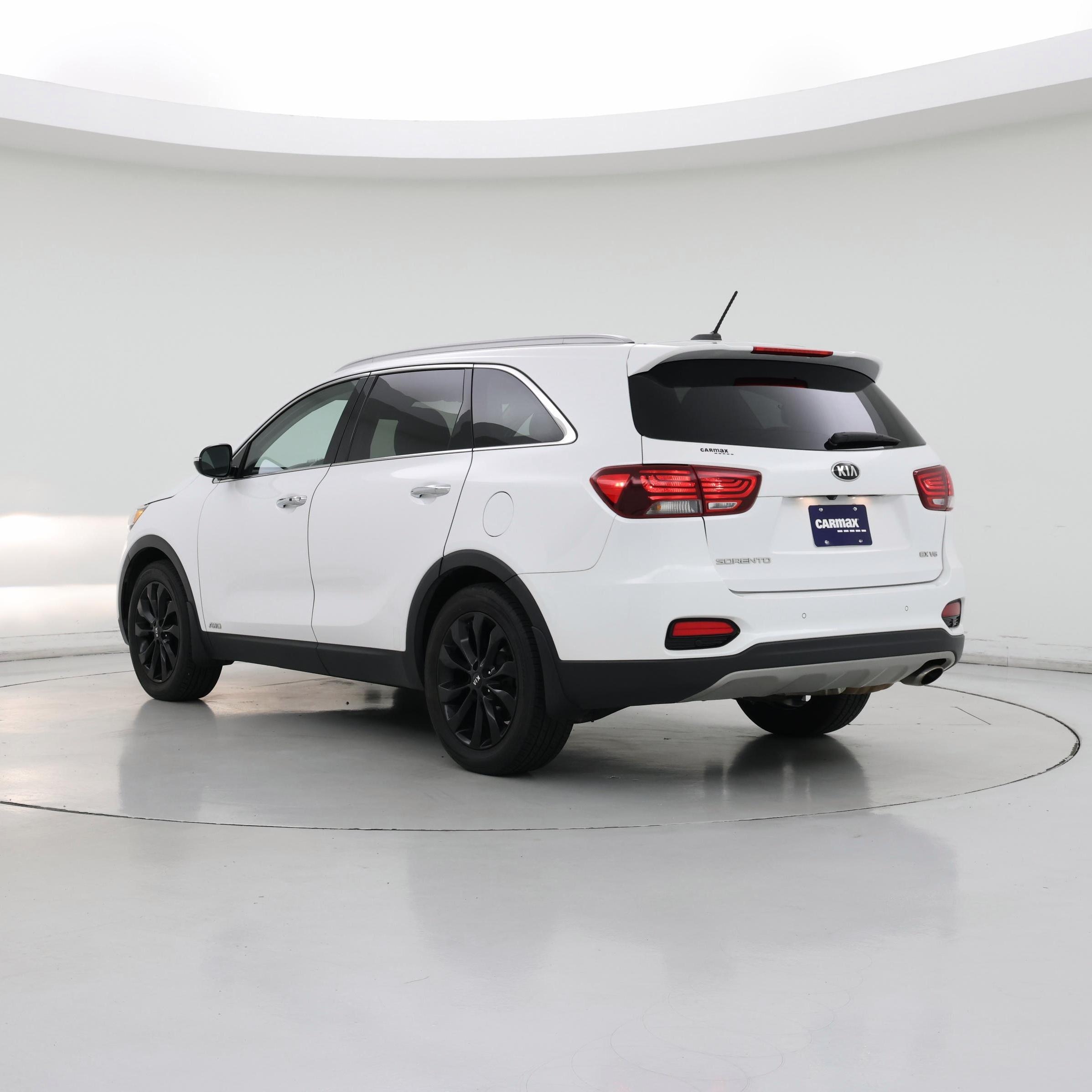 Thumbnail: 2020 Kia Sorento - 2