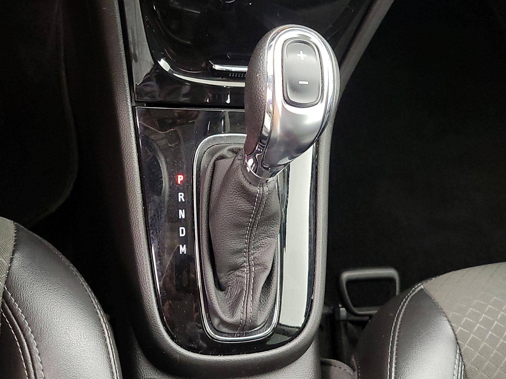 Thumbnail: 2019 Buick Encore - 17