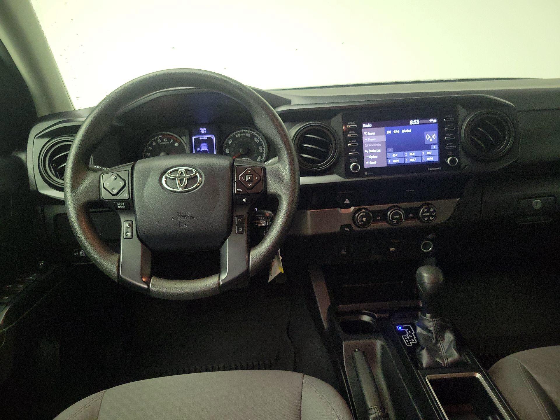 Thumbnail: 2020 Toyota Tacoma - 10