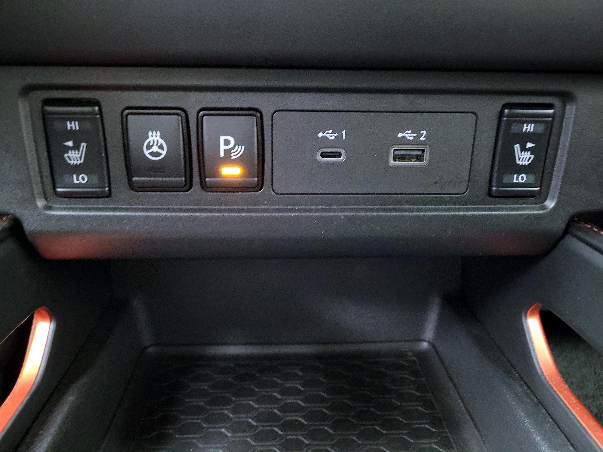 Thumbnail: 2025 Nissan Frontier - 18