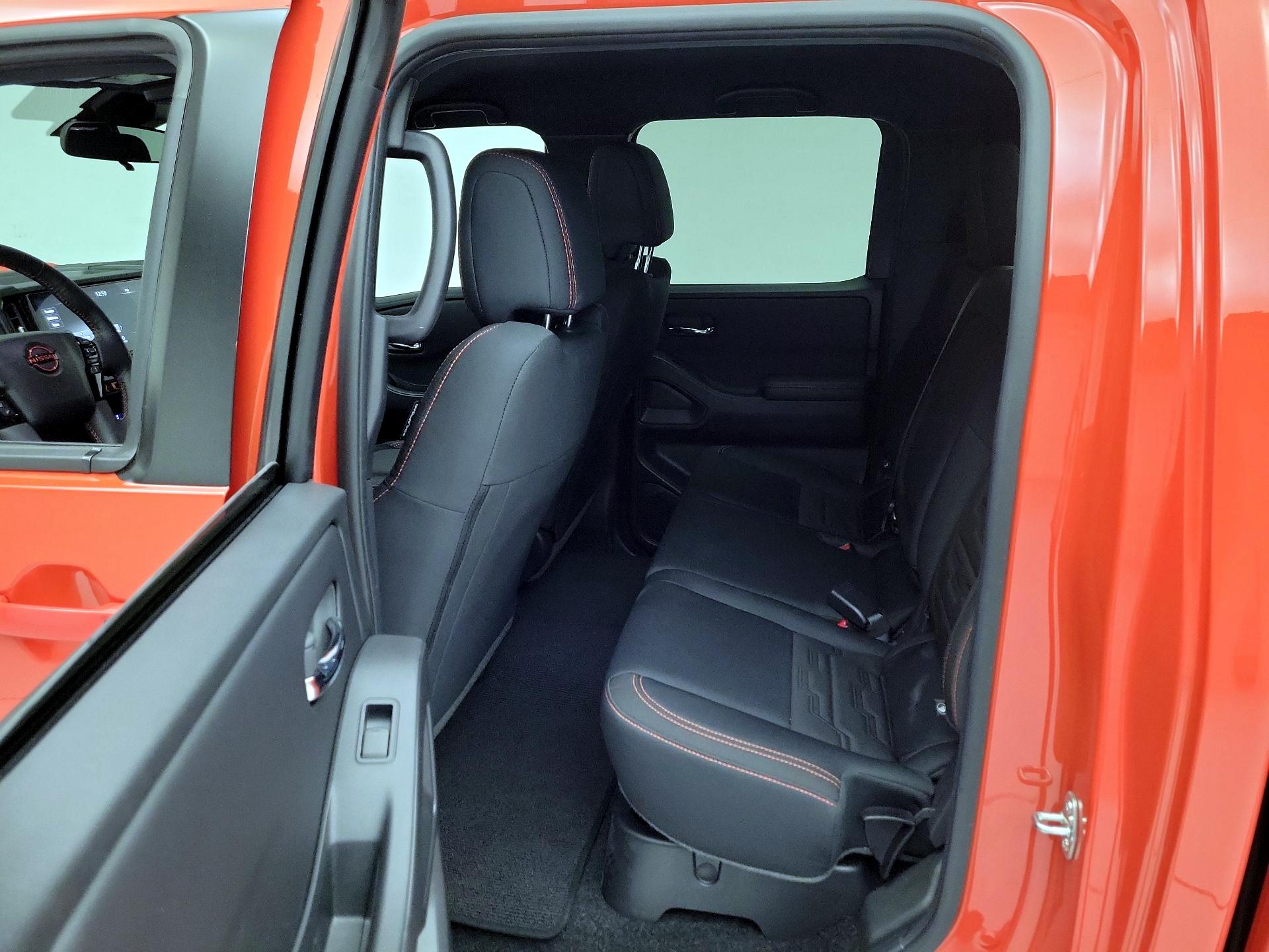 Thumbnail: 2025 Nissan Frontier - 19