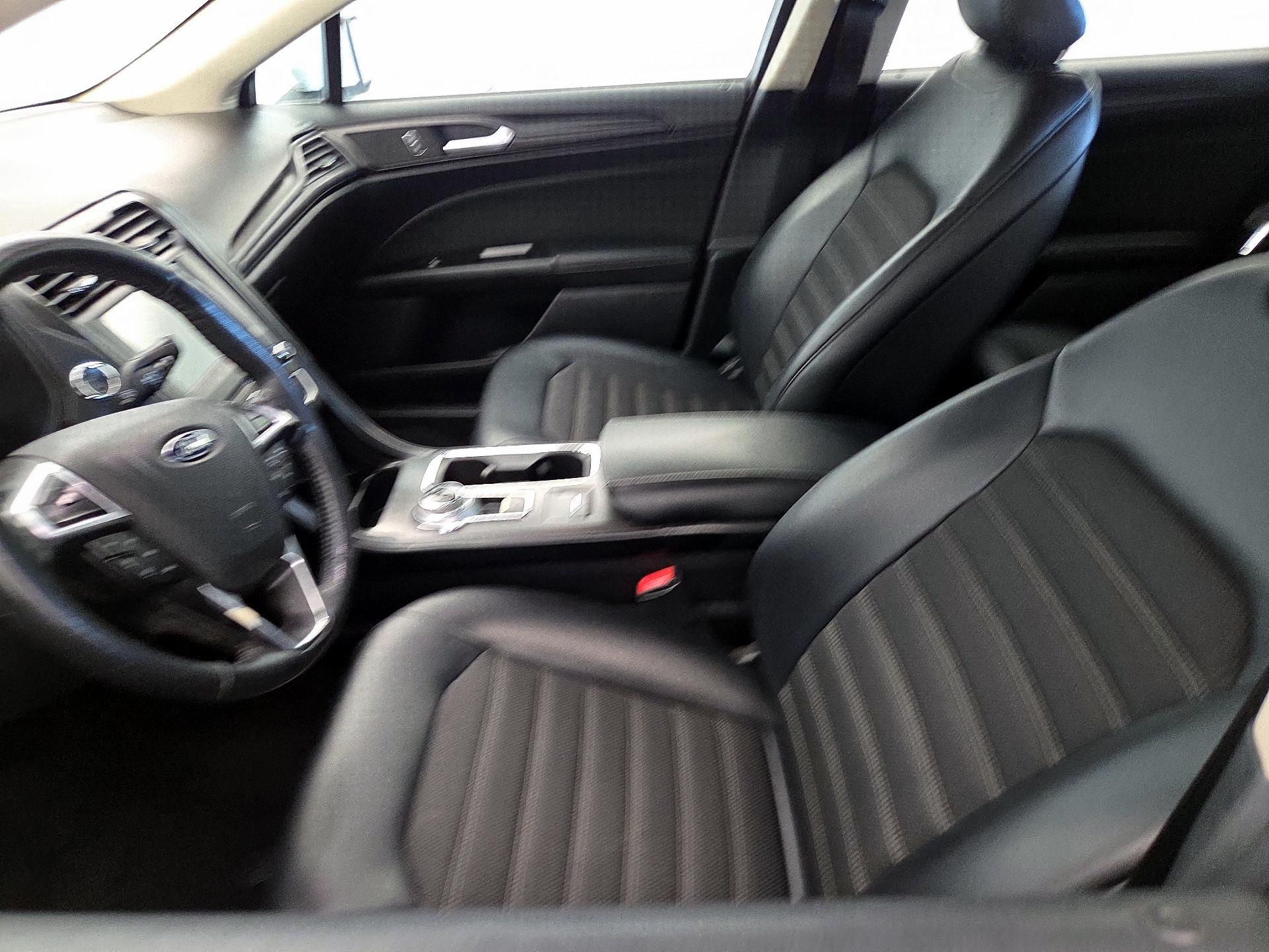 Thumbnail: 2018 Ford Fusion - 11