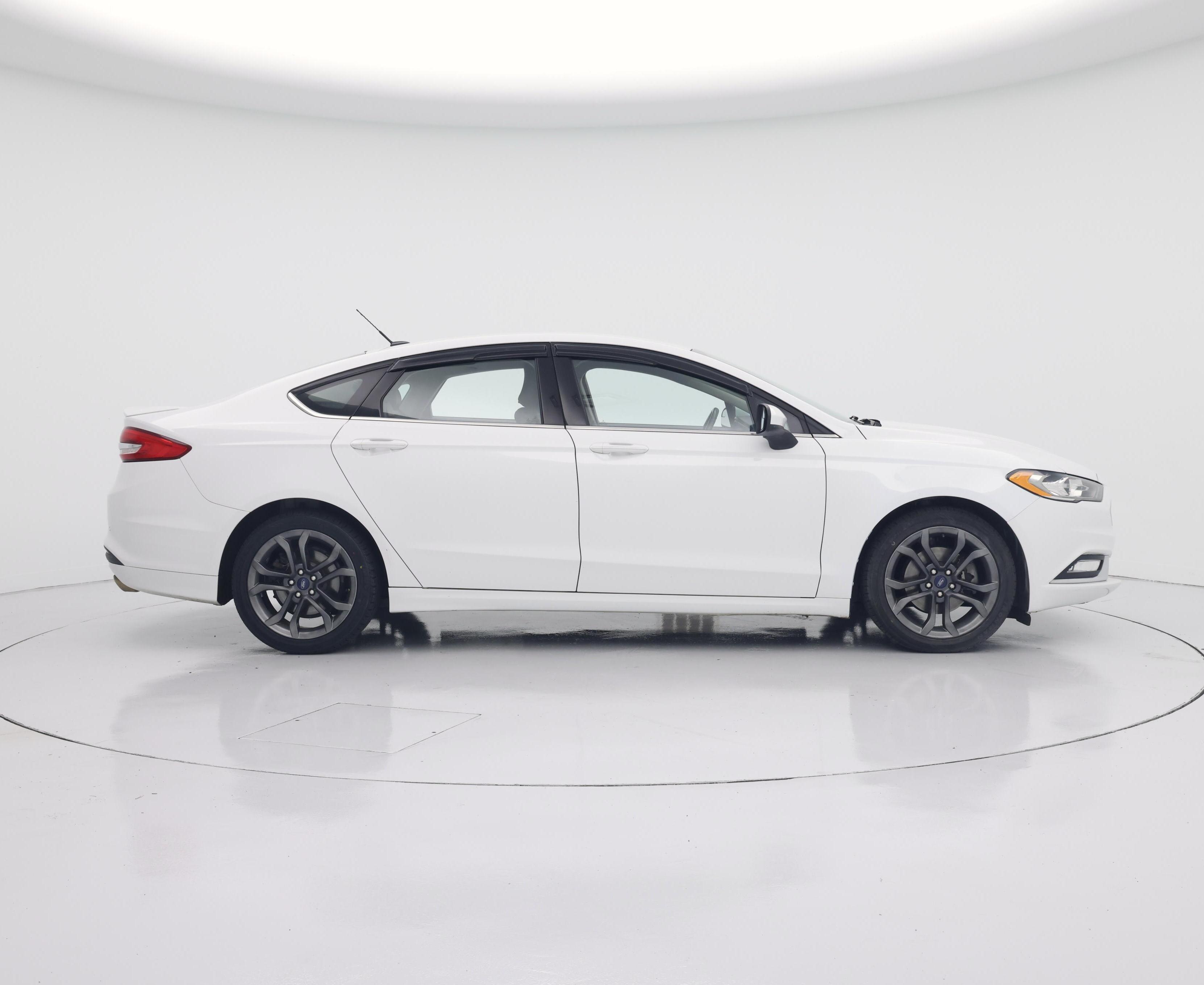 Thumbnail: 2018 Ford Fusion - 7