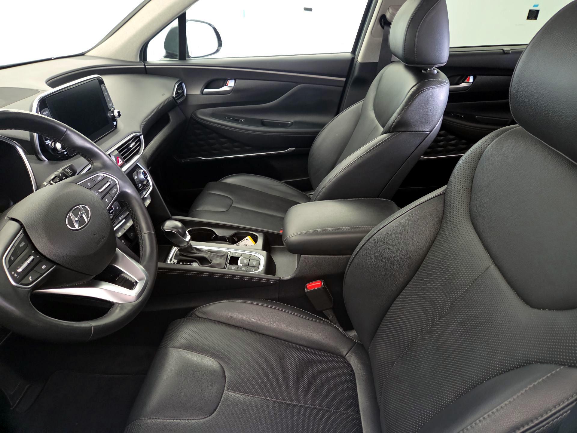 Thumbnail: 2020 Hyundai Santa Fe - 11