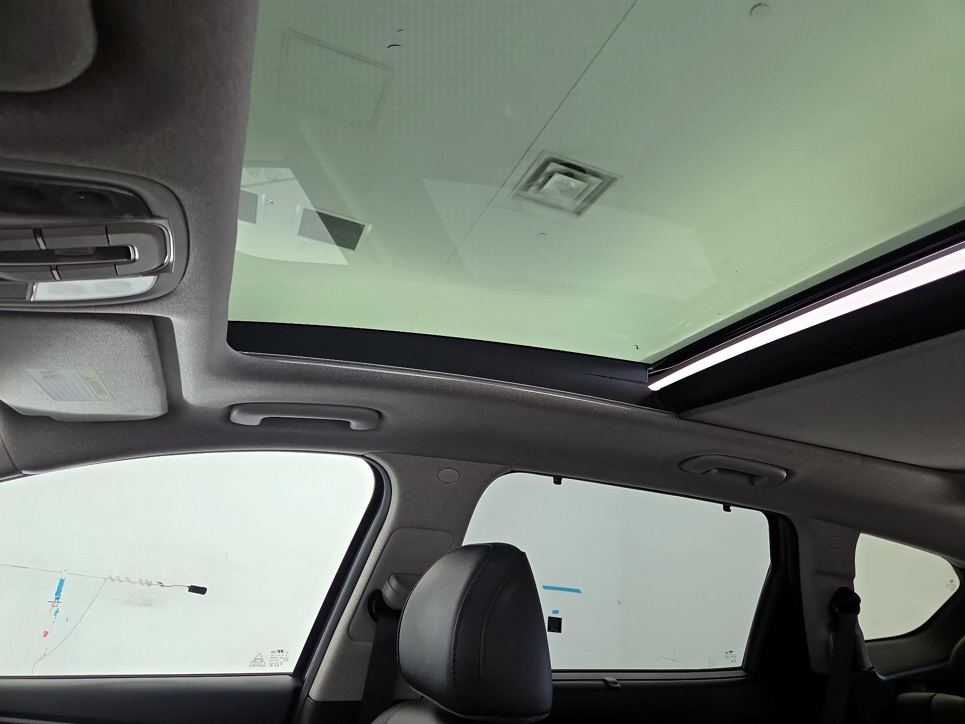 Thumbnail: 2020 Hyundai Santa Fe - 20