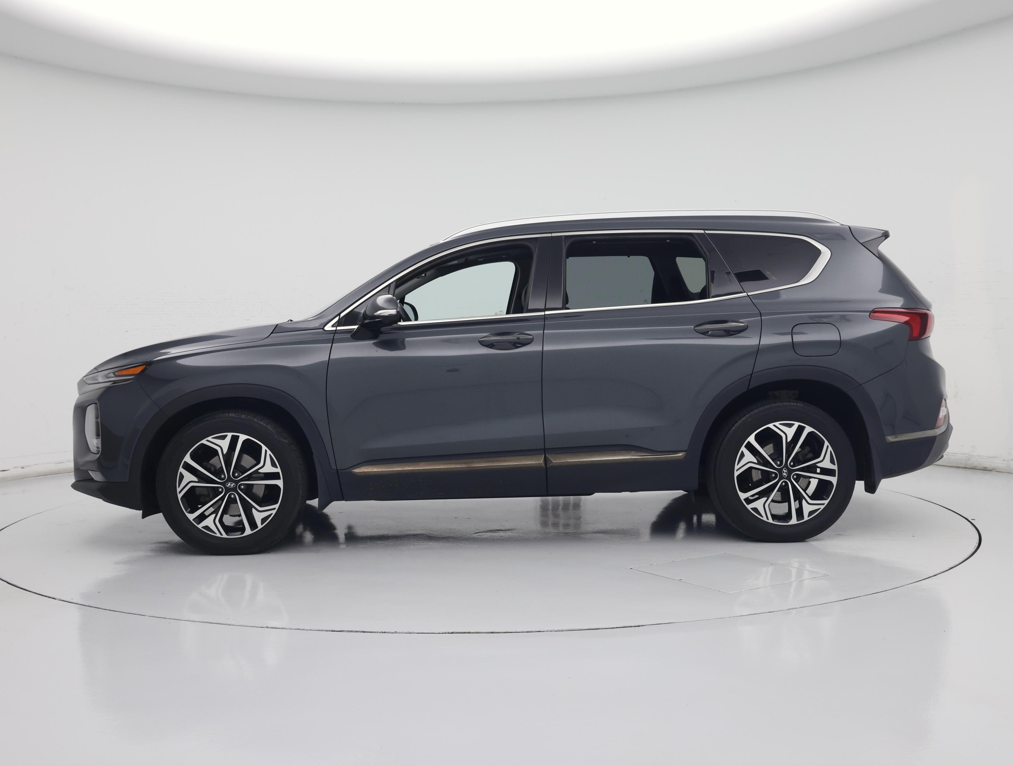 Thumbnail: 2020 Hyundai Santa Fe - 3