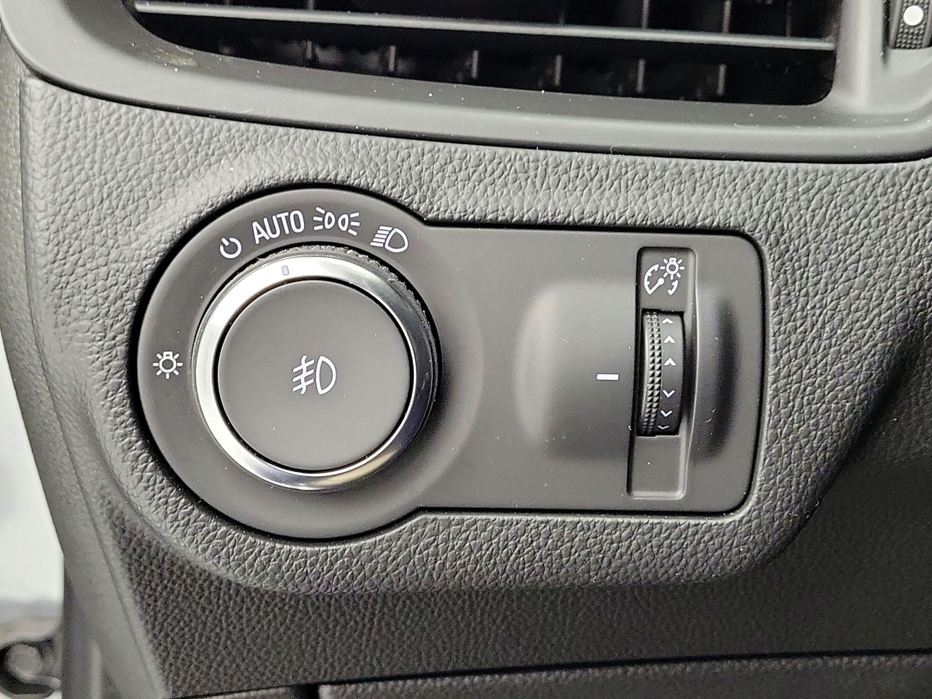 Thumbnail: 2020 Buick Envision - 13