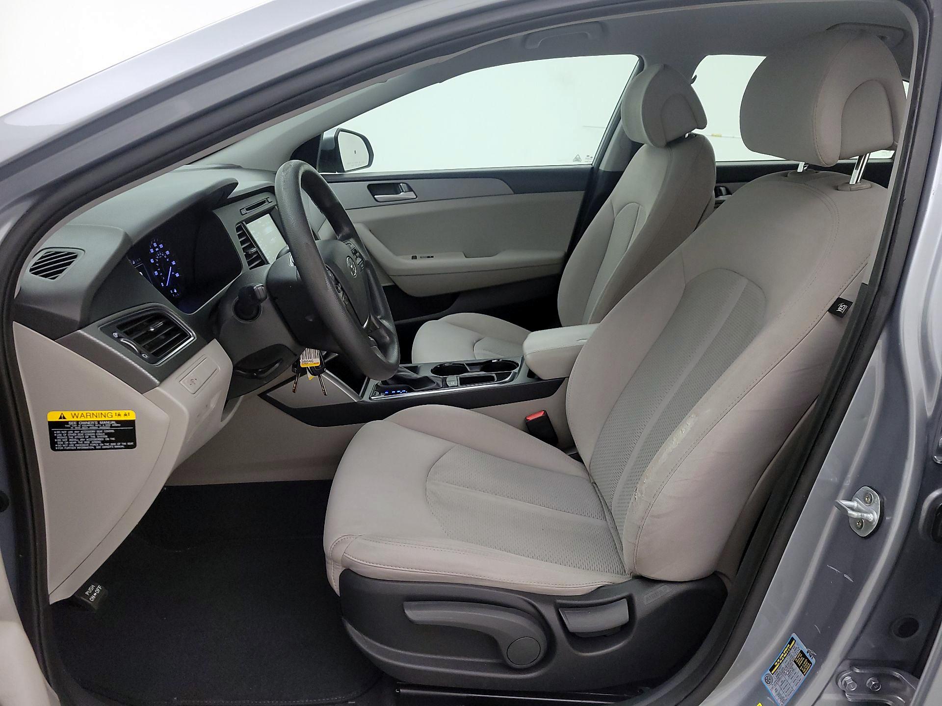 Thumbnail: 2016 Hyundai Sonata - 11