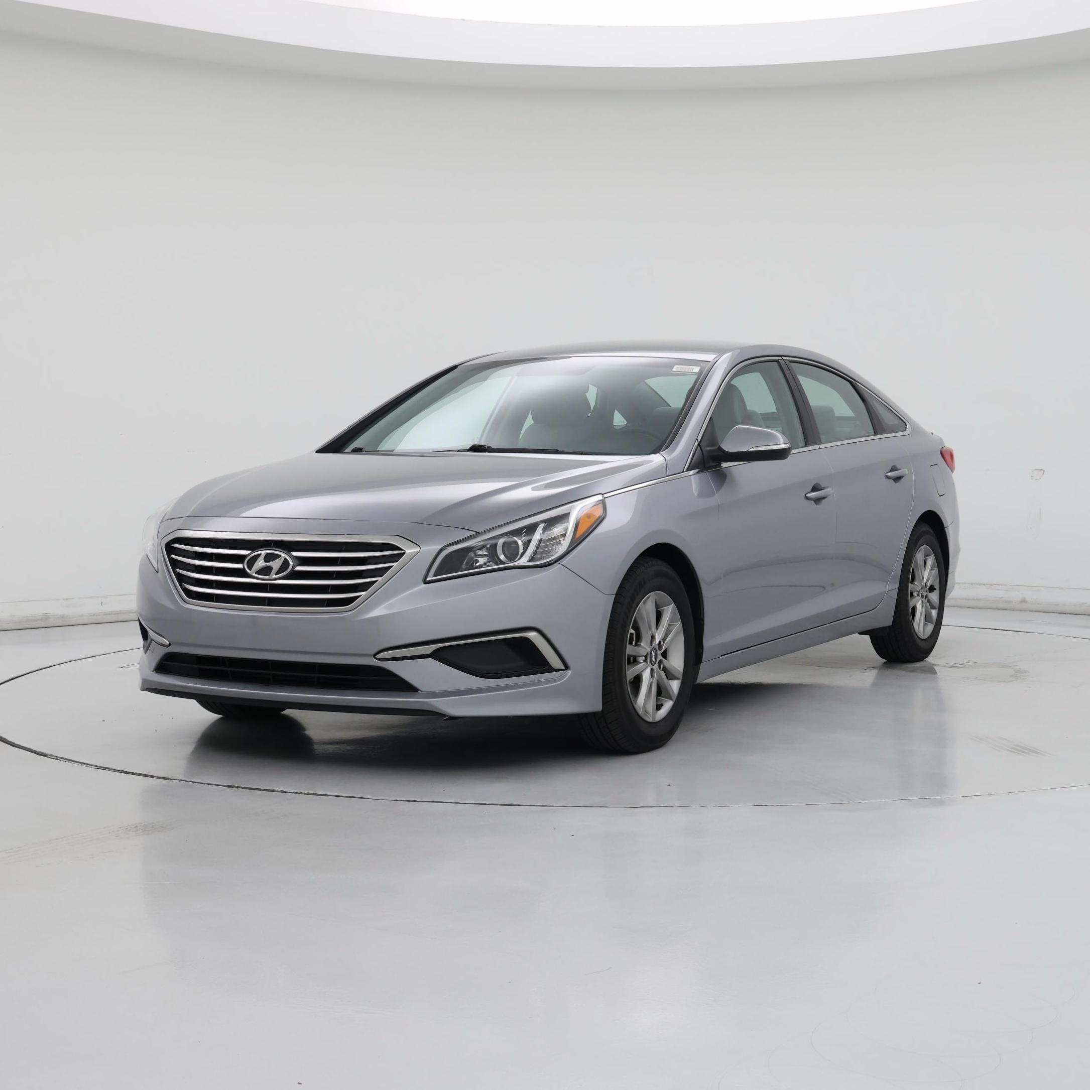 Thumbnail: 2016 Hyundai Sonata - 4