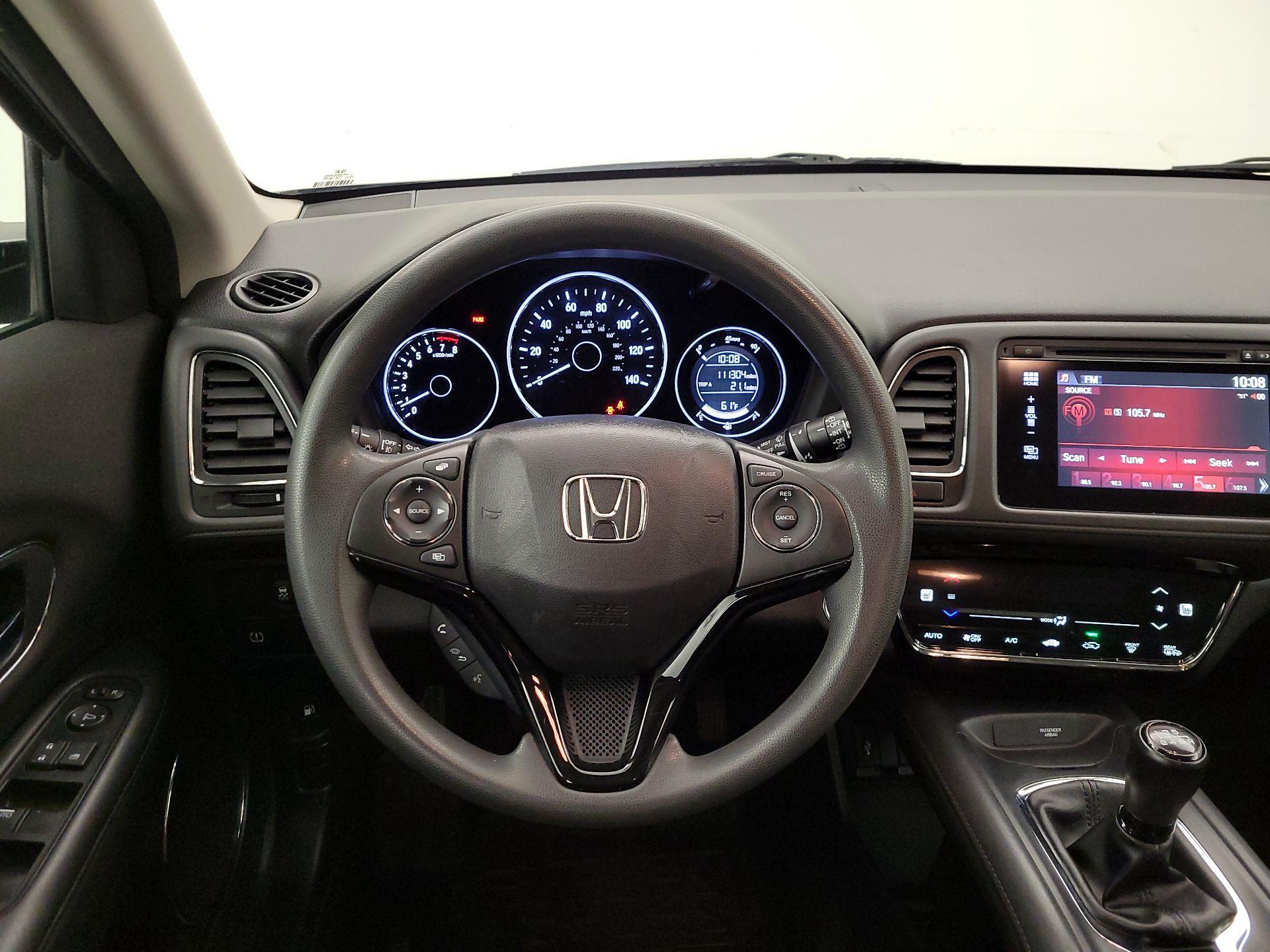 Thumbnail: 2017 Honda HR-V - 10