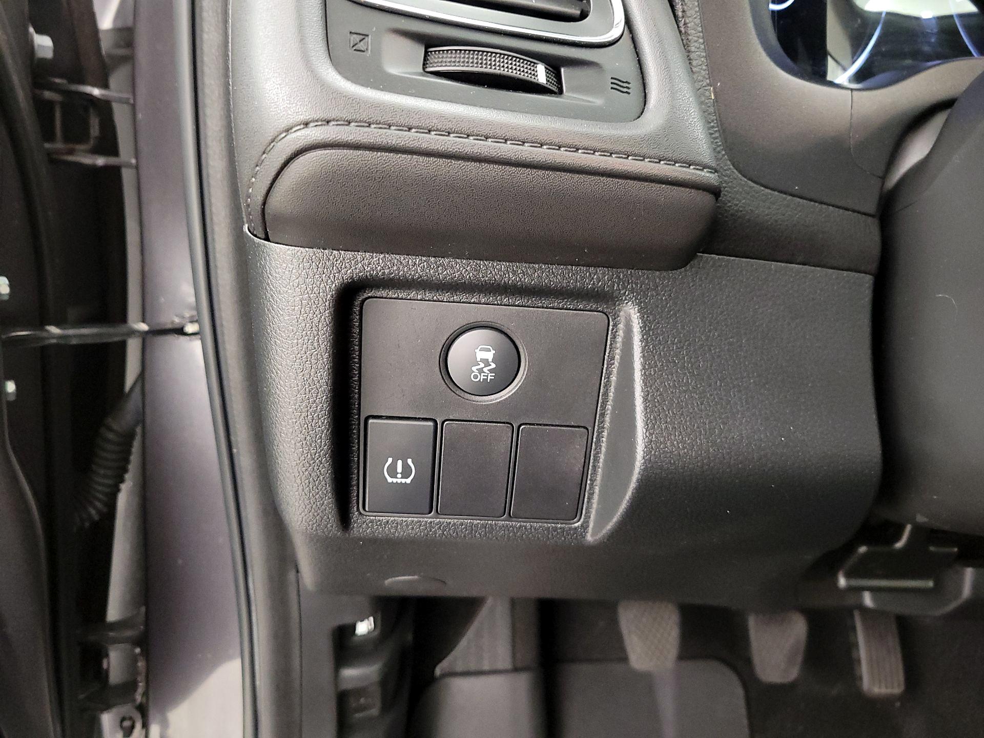 Thumbnail: 2017 Honda HR-V - 13