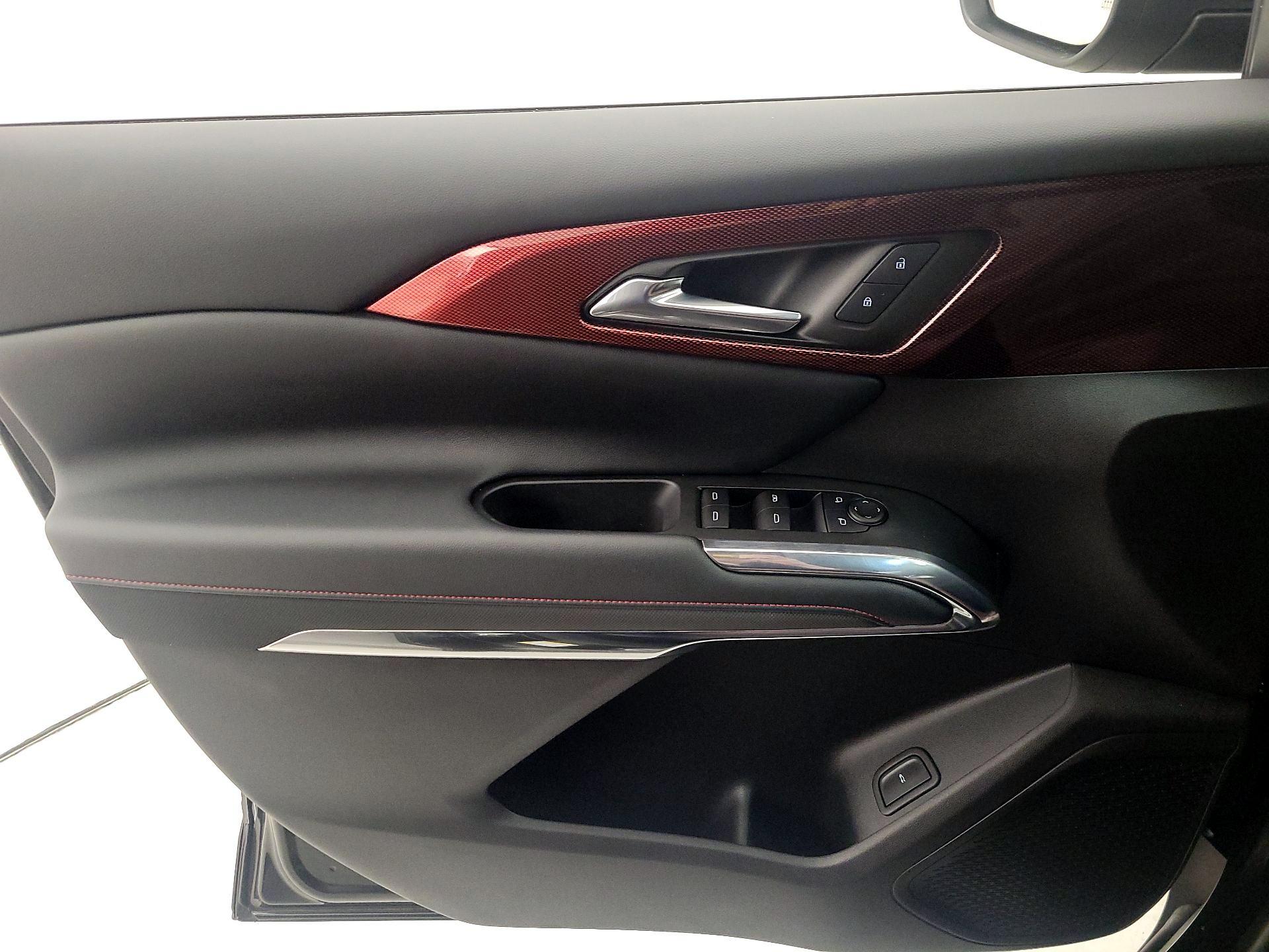 Thumbnail: 2025 Chevrolet Traverse - 12