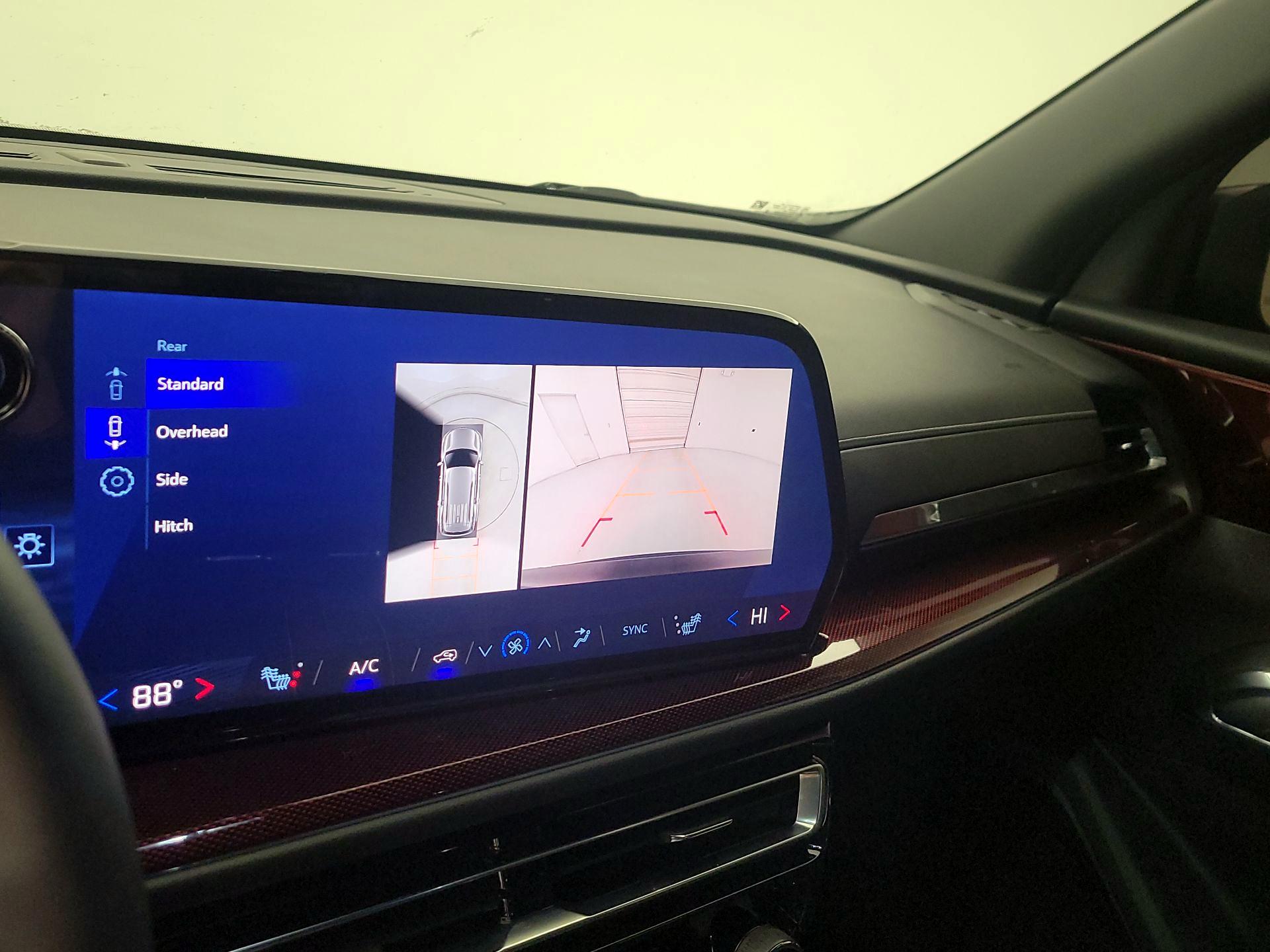 Thumbnail: 2025 Chevrolet Traverse - 15