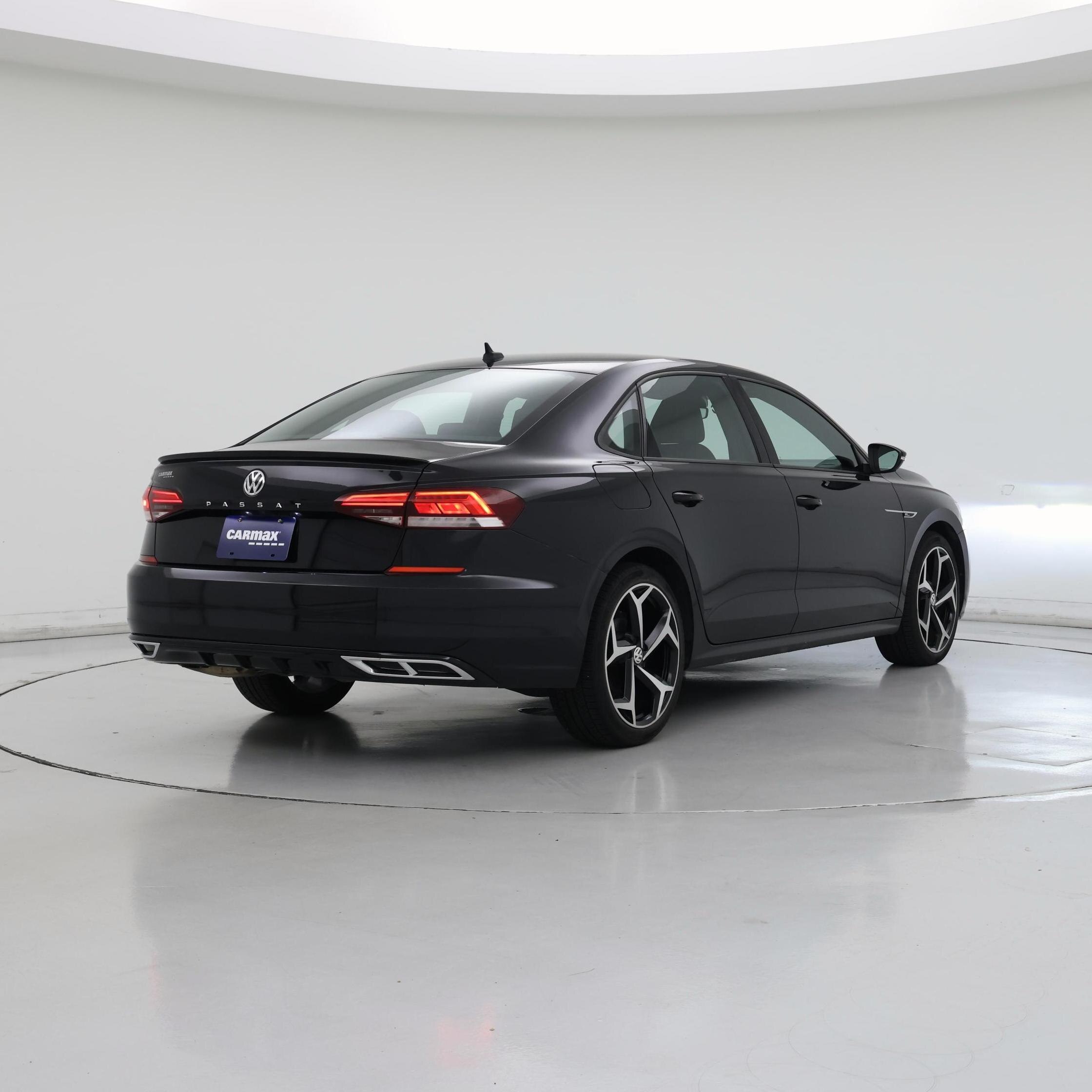 Thumbnail: 2021 Volkswagen Passat - 8