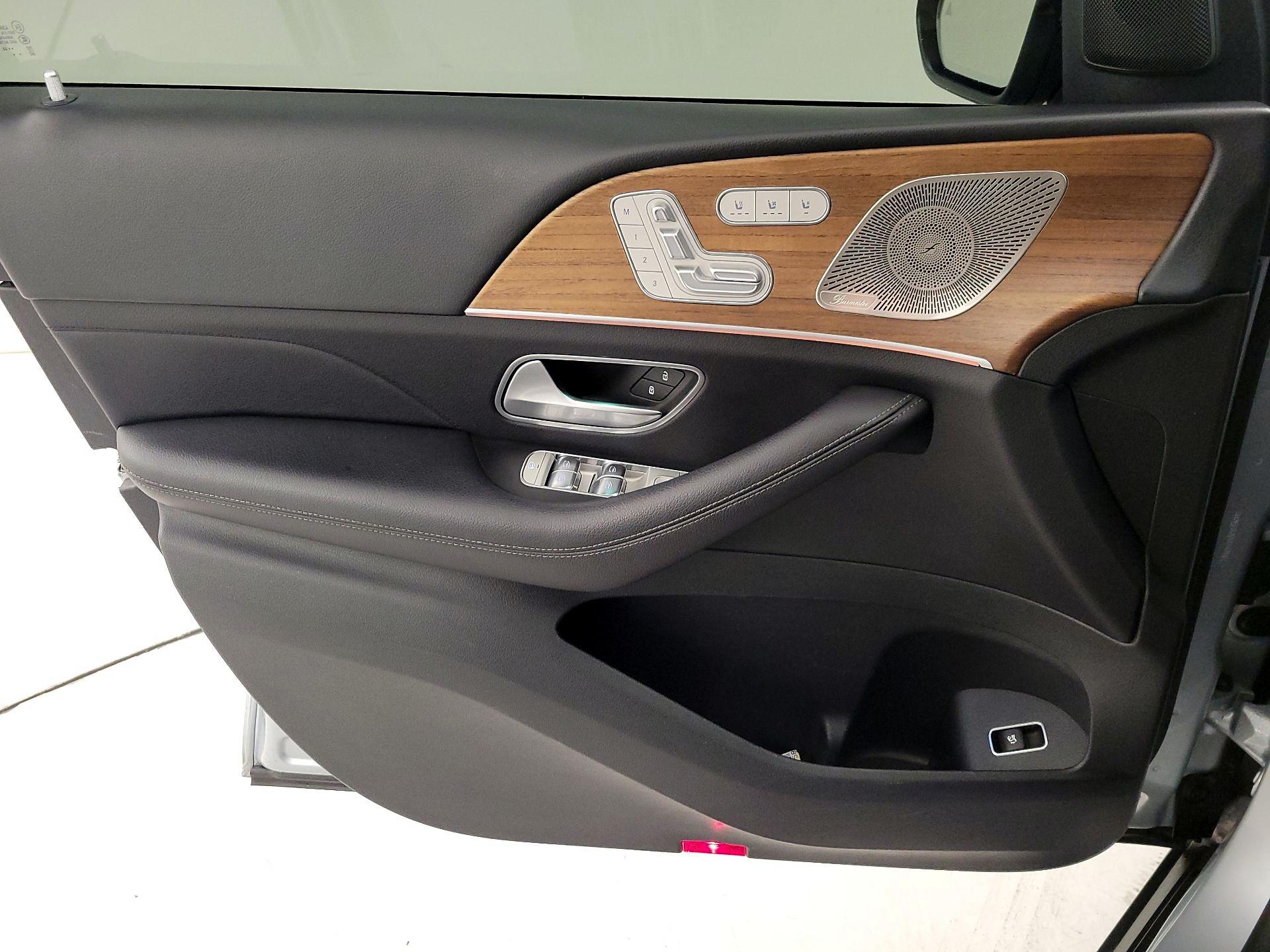 Thumbnail: 2022 Mercedes-Benz GLS - 12